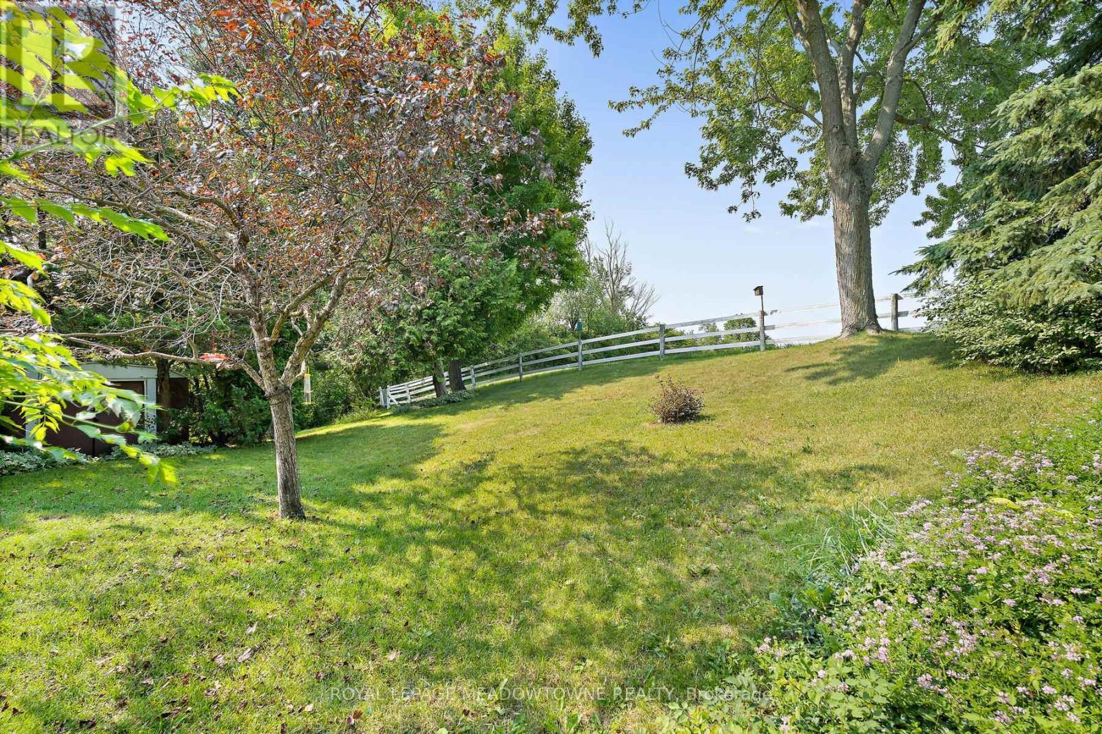 












12506 EIGHTH LINE

,
Halton Hills,




Ontario
L7G4S4

