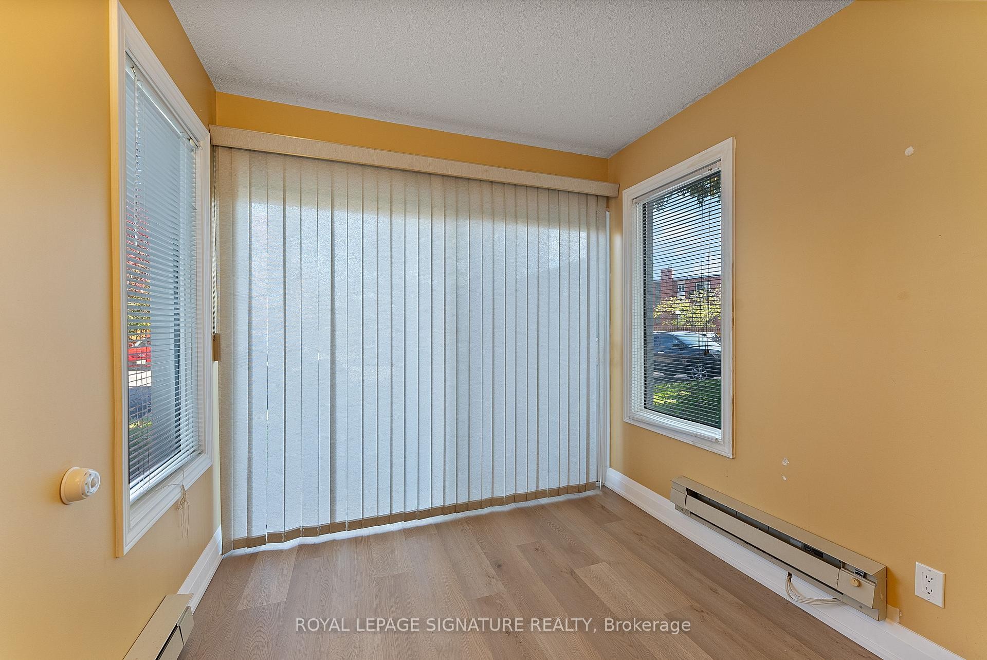 









30


Hugo

Crescent, 110,
Kitchener,




ON
N2M 3Z2

