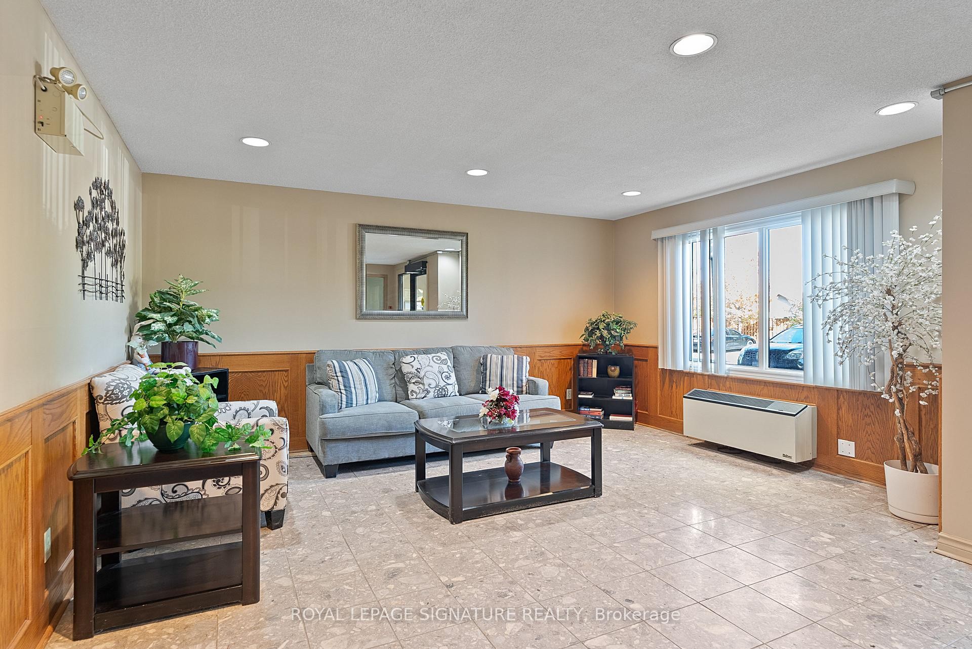 









30


Hugo

Crescent, 110,
Kitchener,




ON
N2M 3Z2

