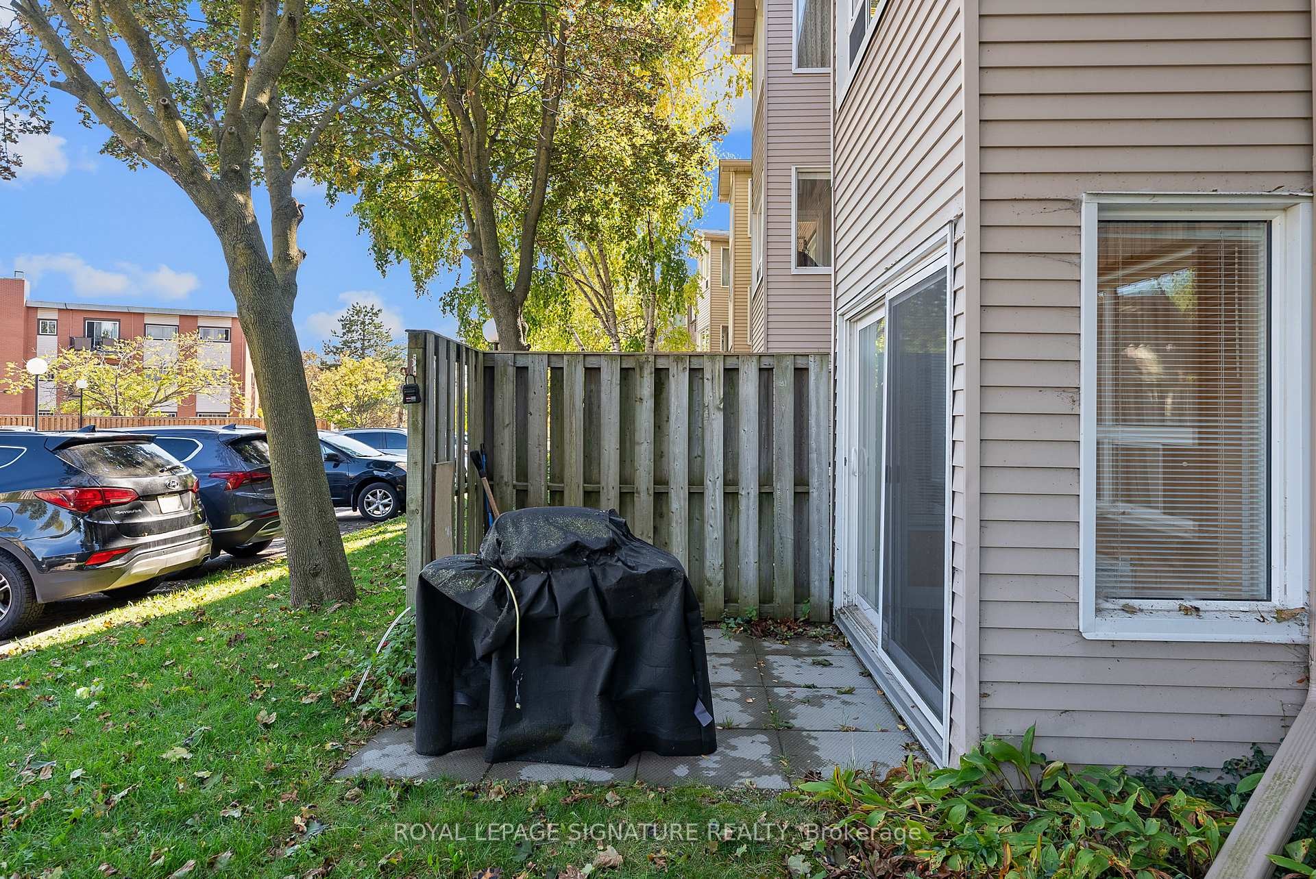 









30


Hugo

Crescent, 110,
Kitchener,




ON
N2M 3Z2

