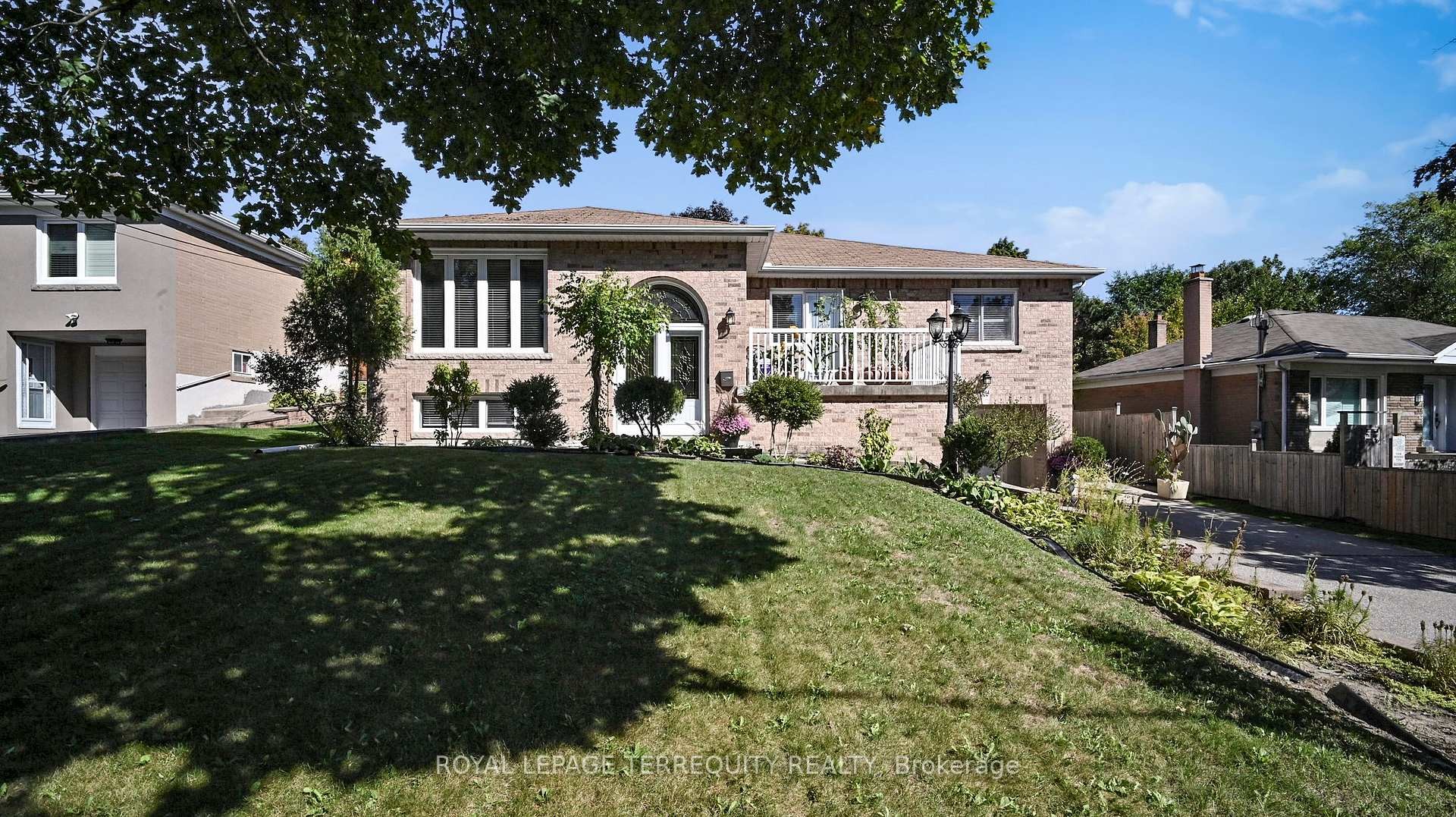 









134


Hadrian

Drive,
Toronto,




ON
M9W 1V4

