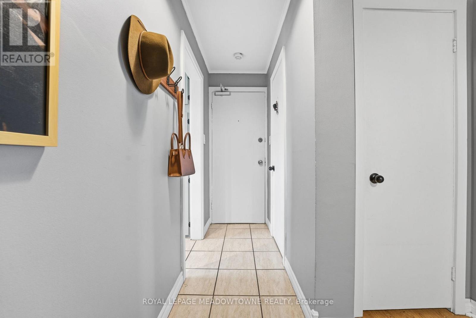 












15 - 1351 LAKESHORE ROAD

,
Burlington,




Ontario
L7S1B1

