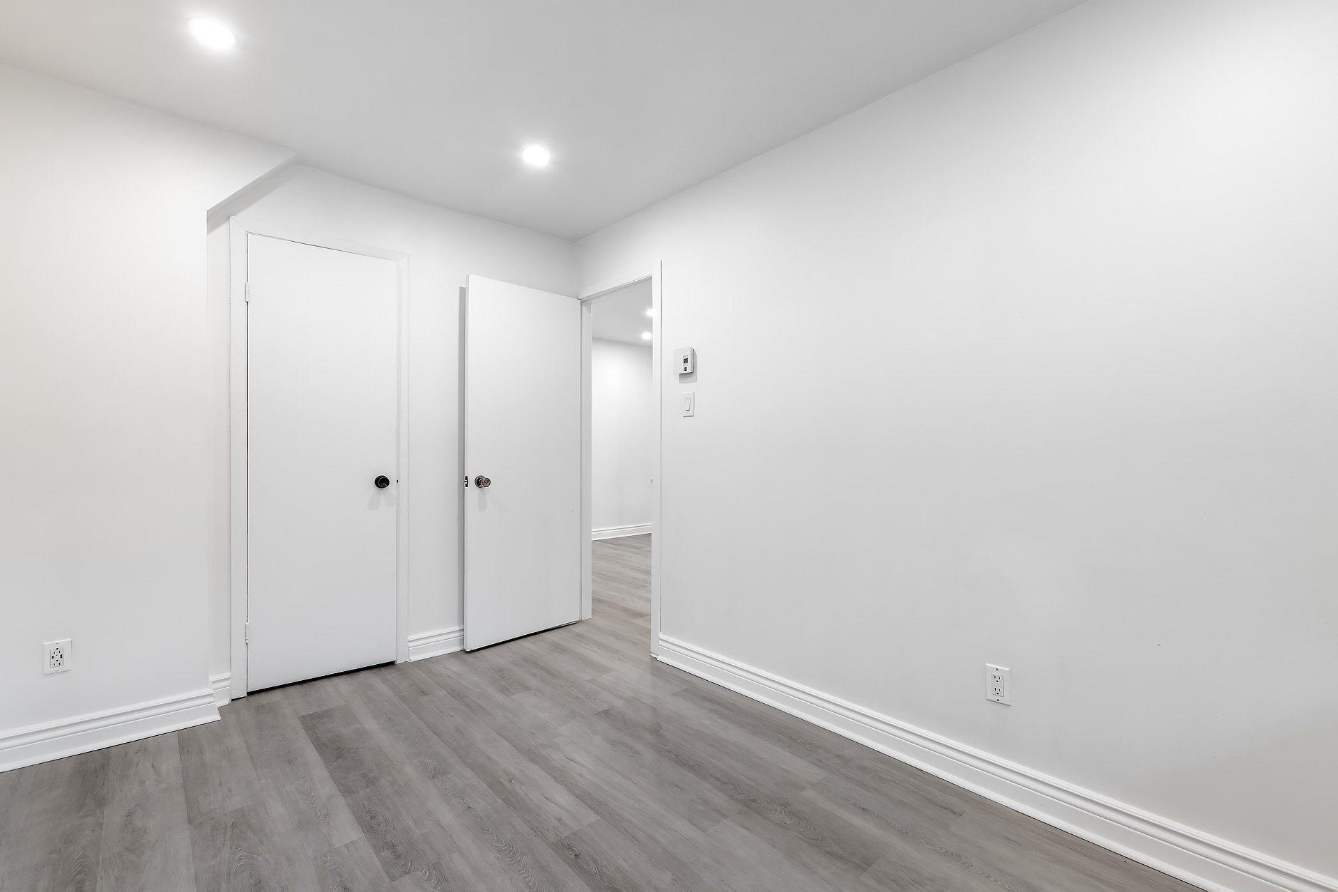 









11711


Boul. Langelier

, 2,
Montréal (Montréal-Nord),




QC
H1G3M2

