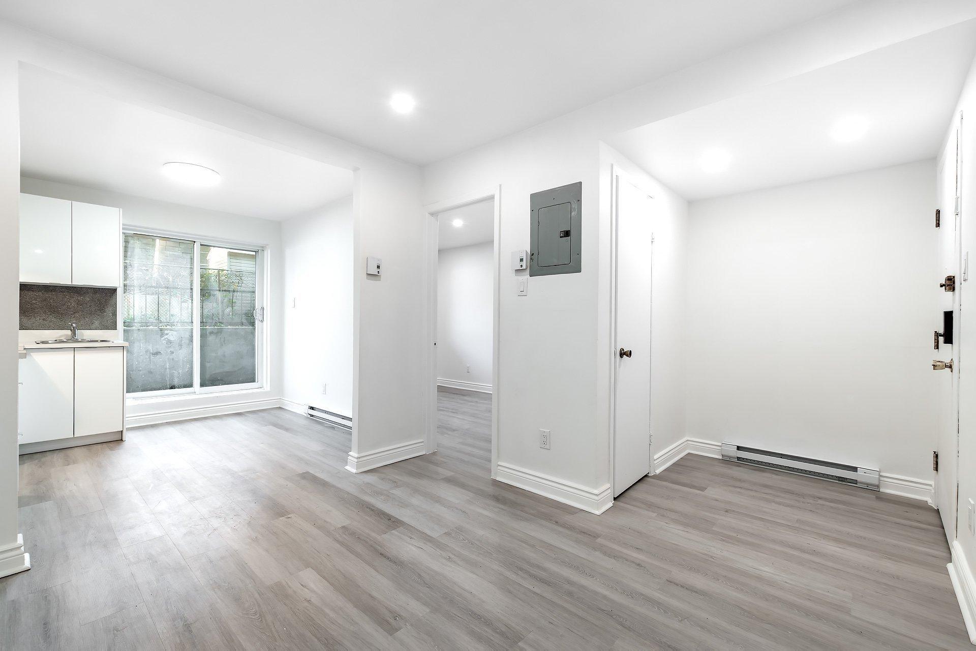 









11711


Boul. Langelier

, 2,
Montréal (Montréal-Nord),




QC
H1G3M2

