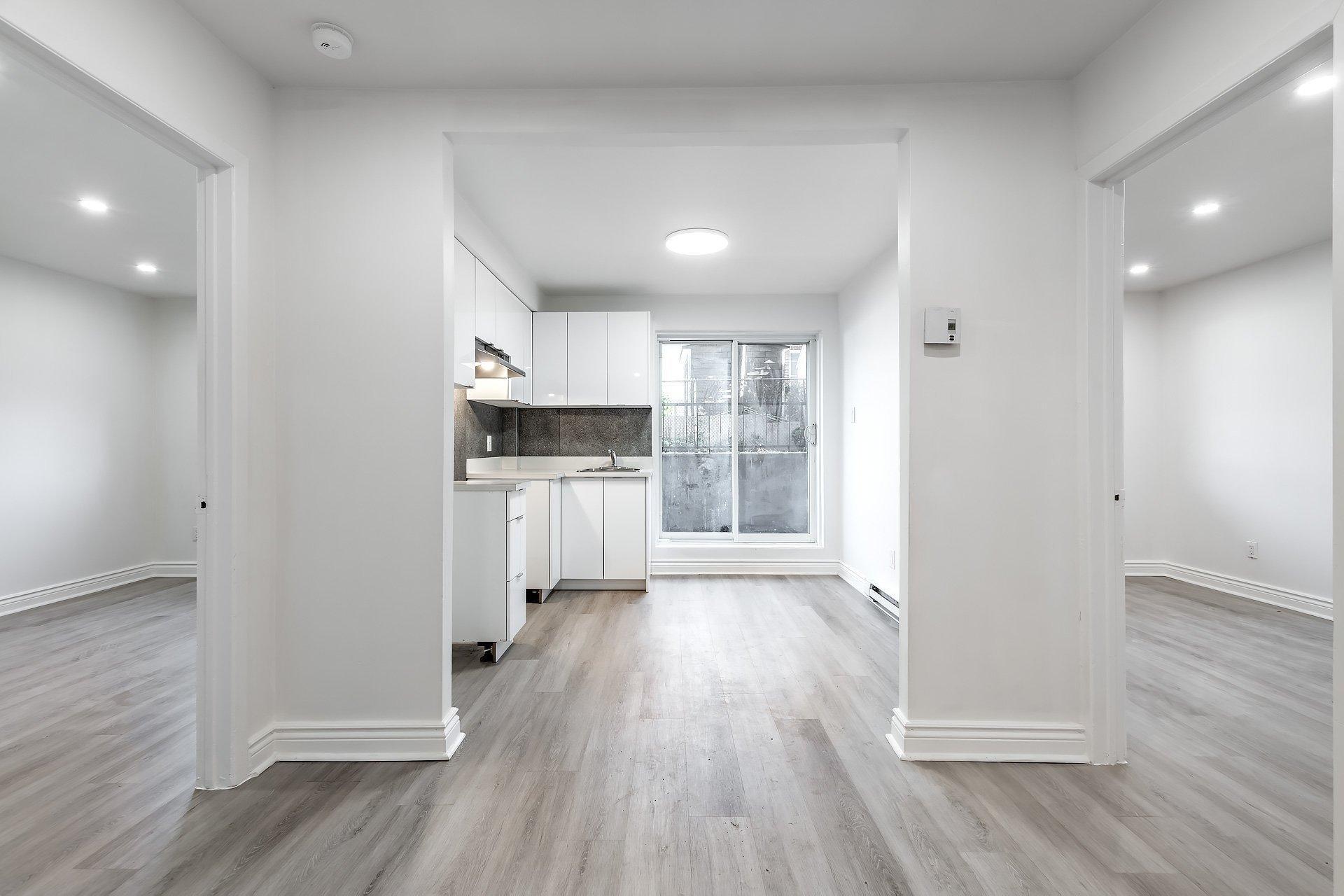 









11711


Boul. Langelier

, 2,
Montréal (Montréal-Nord),




QC
H1G3M2

