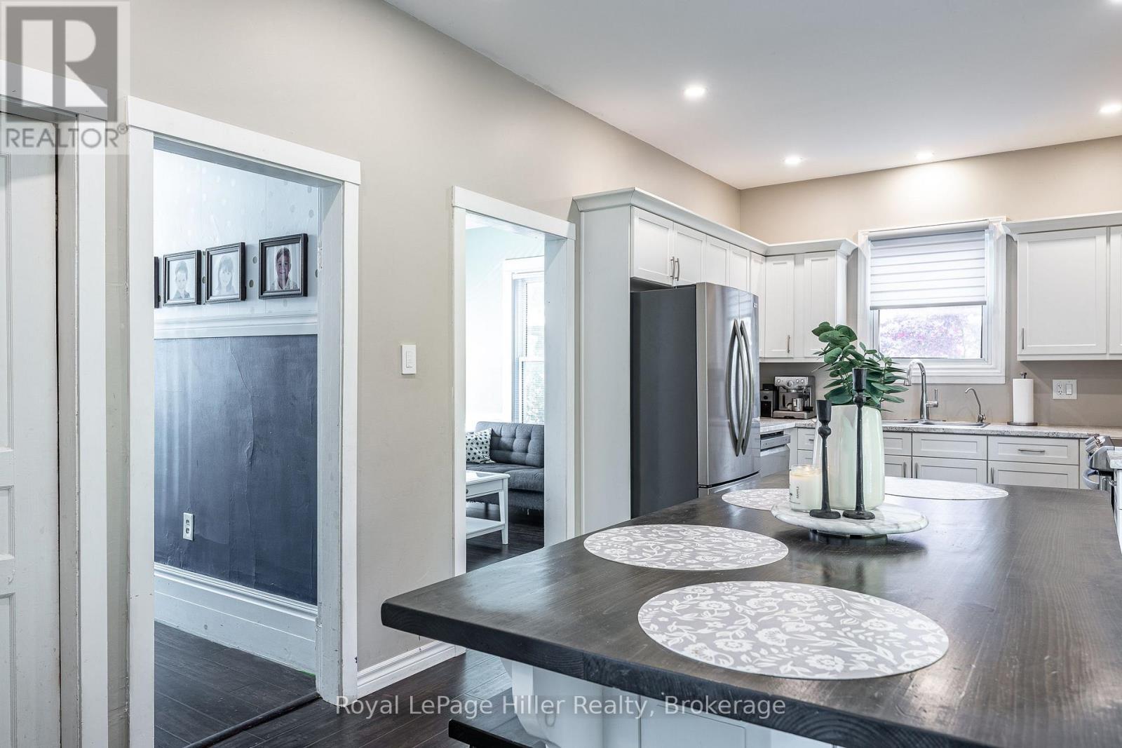 












157 MAIDEN LANE

,
St. Marys,




Ontario
N4X1B2

