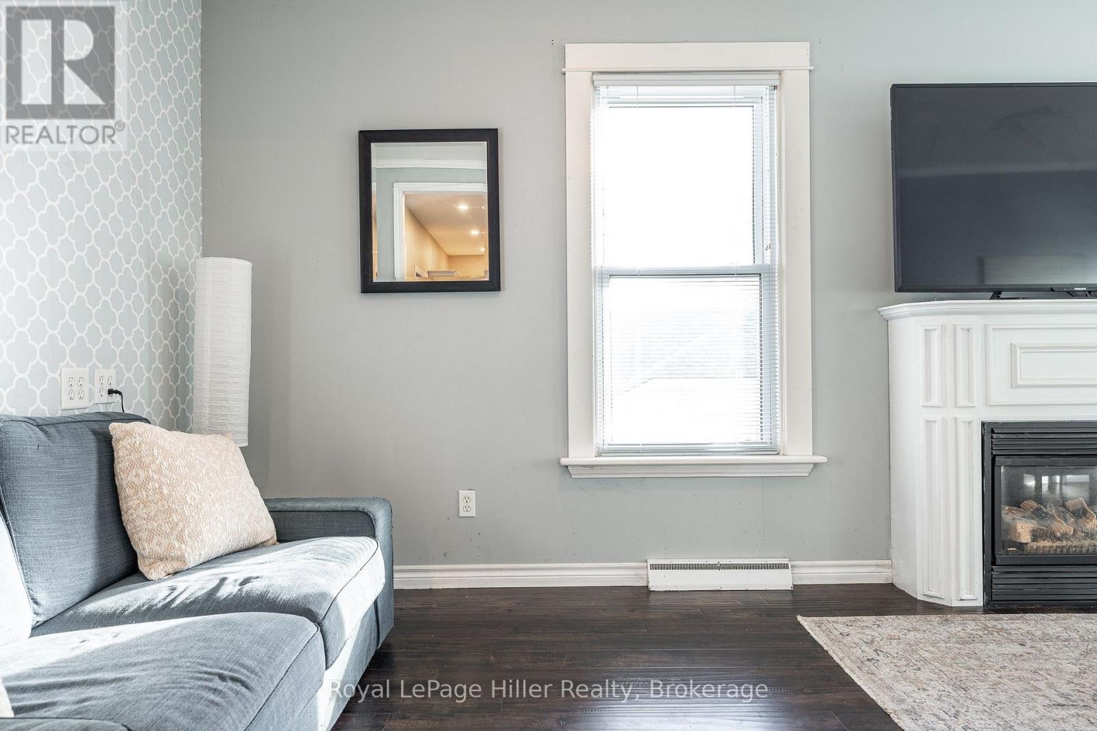 












157 MAIDEN LANE

,
St. Marys,




Ontario
N4X1B2

