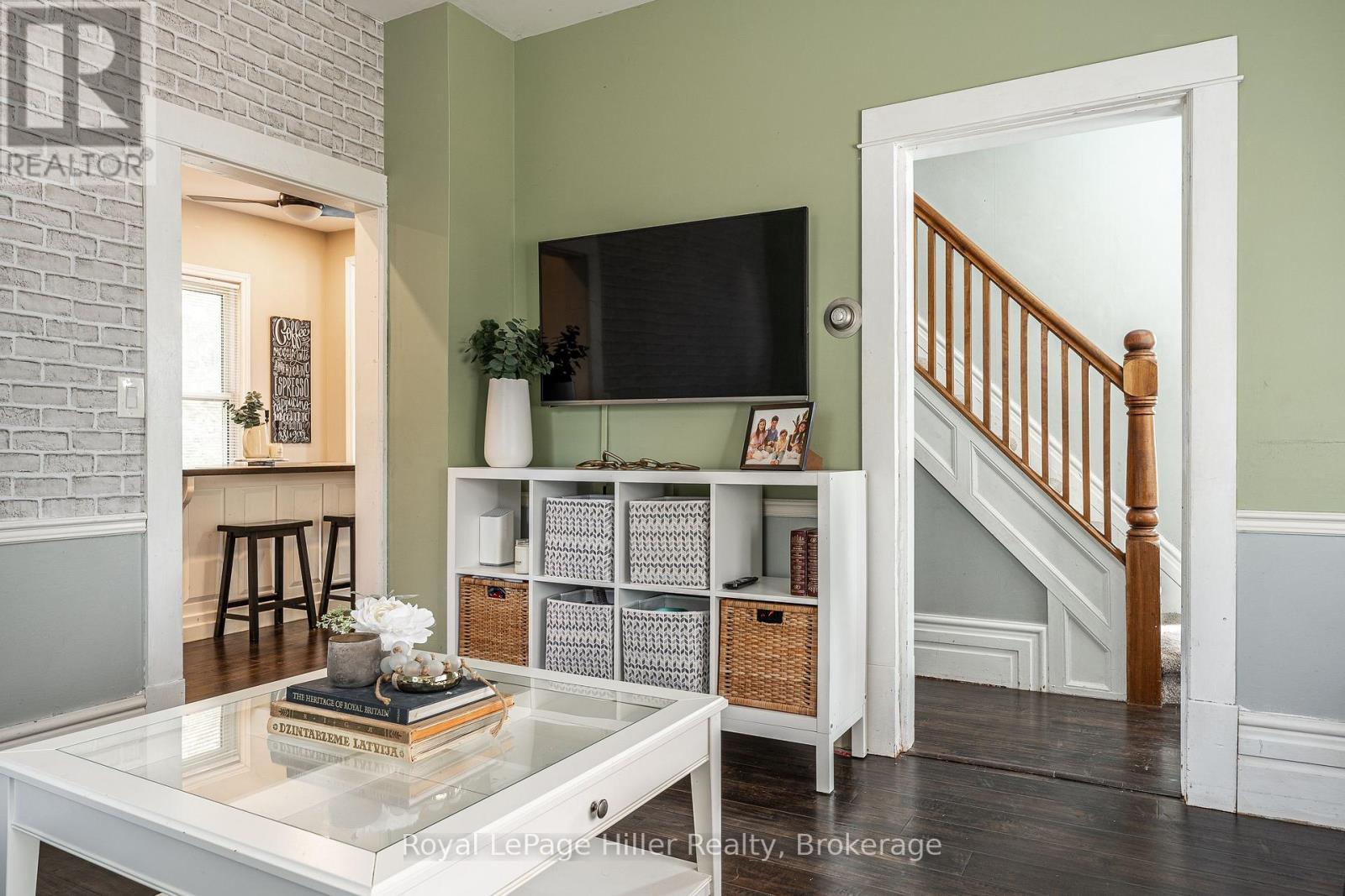 












157 MAIDEN LANE

,
St. Marys,




Ontario
N4X1B2

