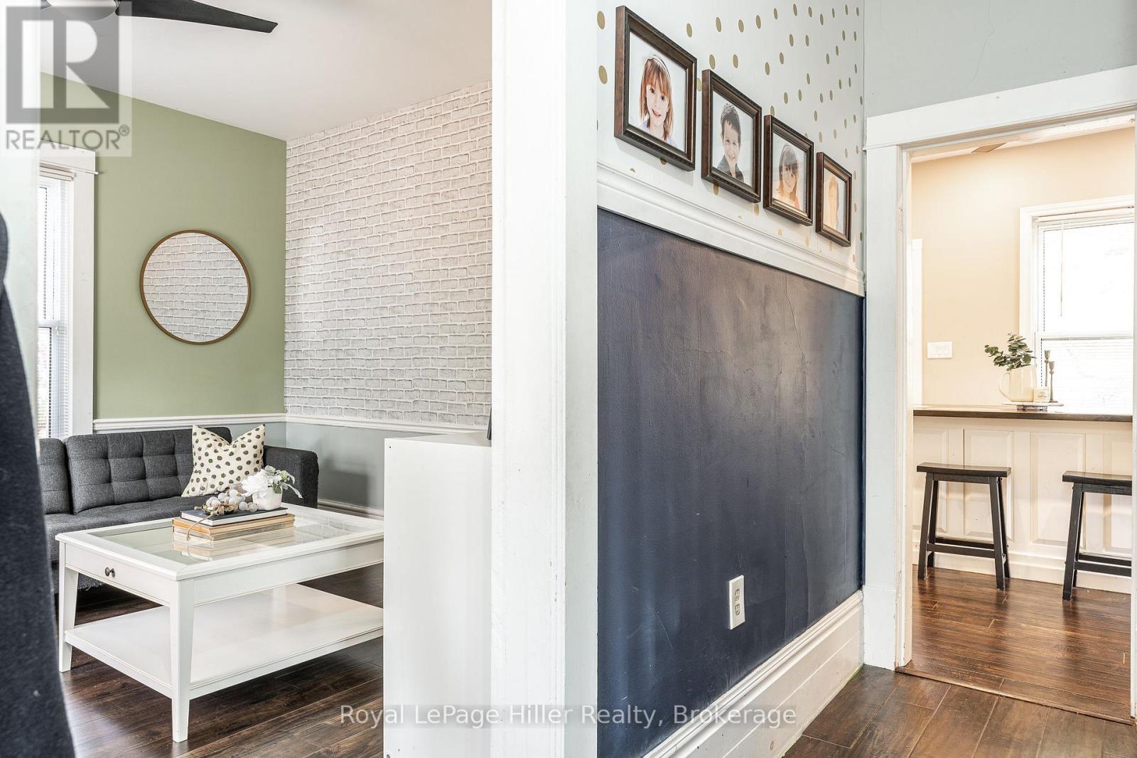 












157 MAIDEN LANE

,
St. Marys,




Ontario
N4X1B2

