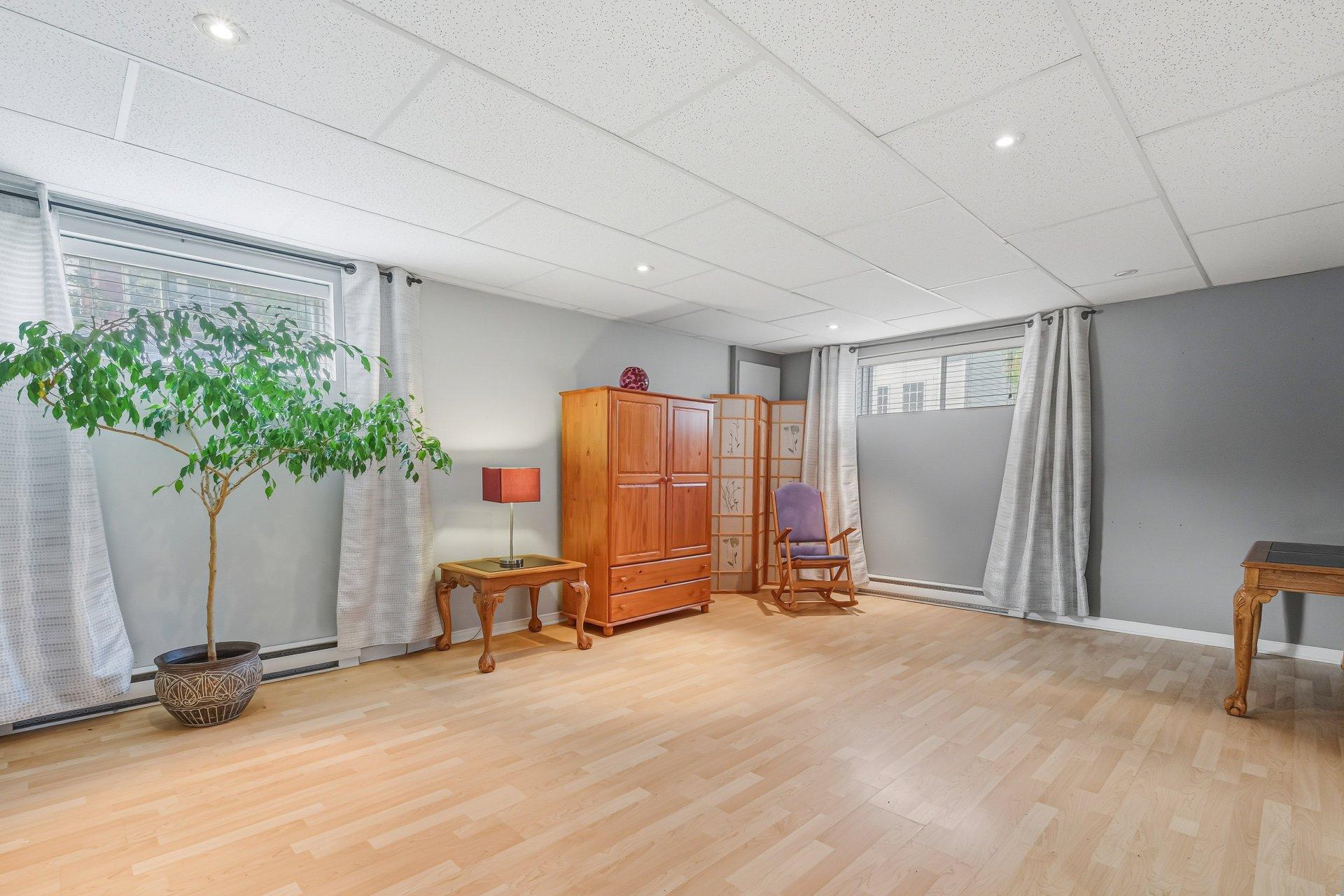 









3514


Rue Vincent

,
Saint-Jean-Baptiste,




QC
J0L2B0


