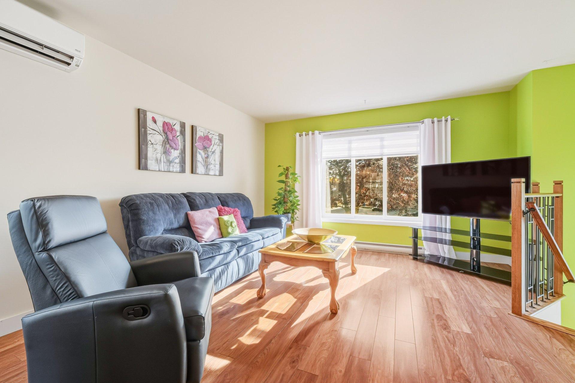 









3514


Rue Vincent

,
Saint-Jean-Baptiste,




QC
J0L2B0

