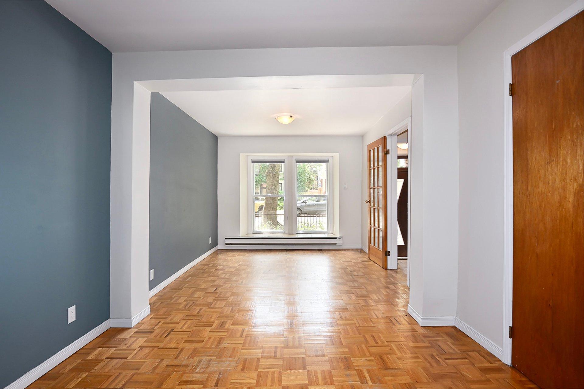 









3907

 - 3911


Rue Berri

,
Montréal (Le Plateau-Mont-Royal),




QC
H2L4H2

