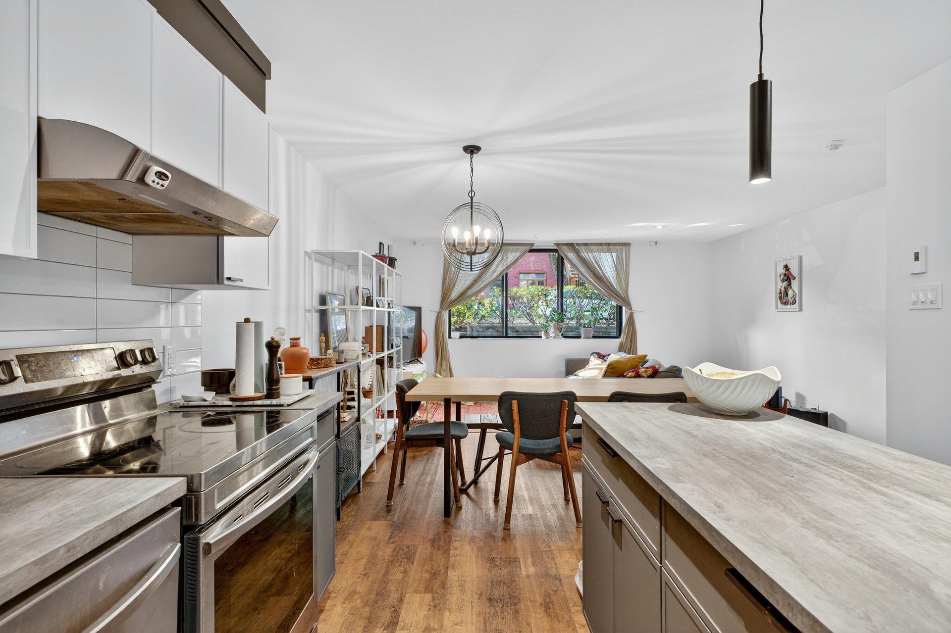 









771


Av. Marin

, 102,
Montréal (Le Sud-Ouest),




QC
H4C2H3

