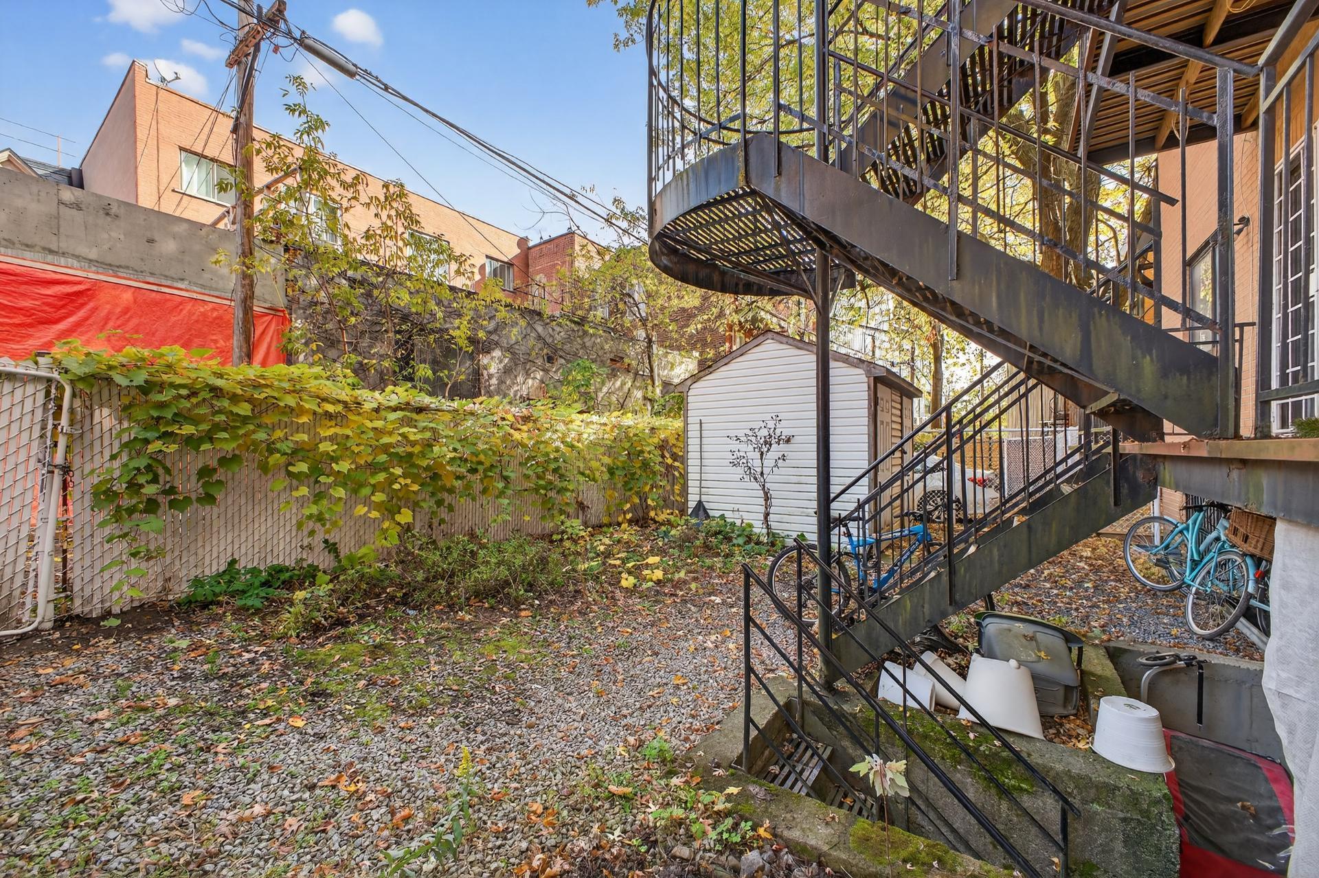 









771


Av. Marin

, 102,
Montréal (Le Sud-Ouest),




QC
H4C2H3

