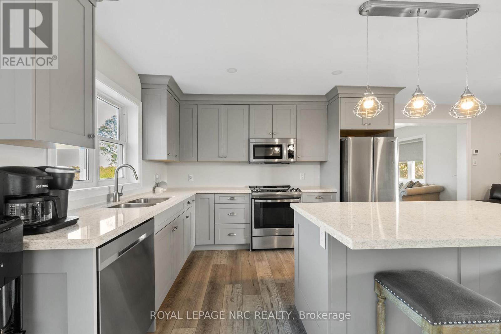 












2 - 4692 GILMORE ROAD

,
Fort Erie (Mulgrave),




Ontario
L0S1N0

