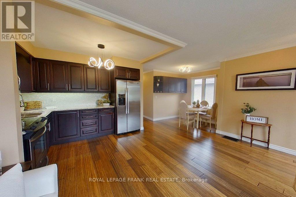 












324 TOWERHILL ROAD

,
Peterborough (Northcrest Ward 5),




Ontario
K9H7R7

