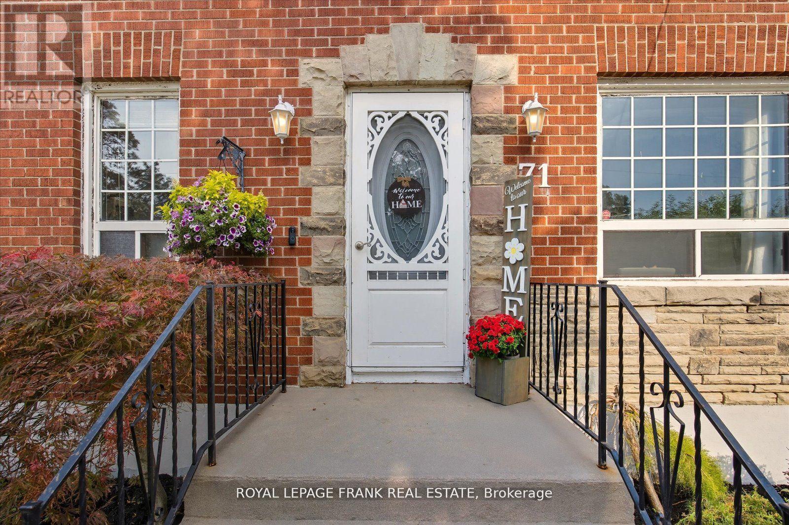 












71 LASALLE AVENUE

,
Oshawa (Central),




Ontario
L1H5Y3

