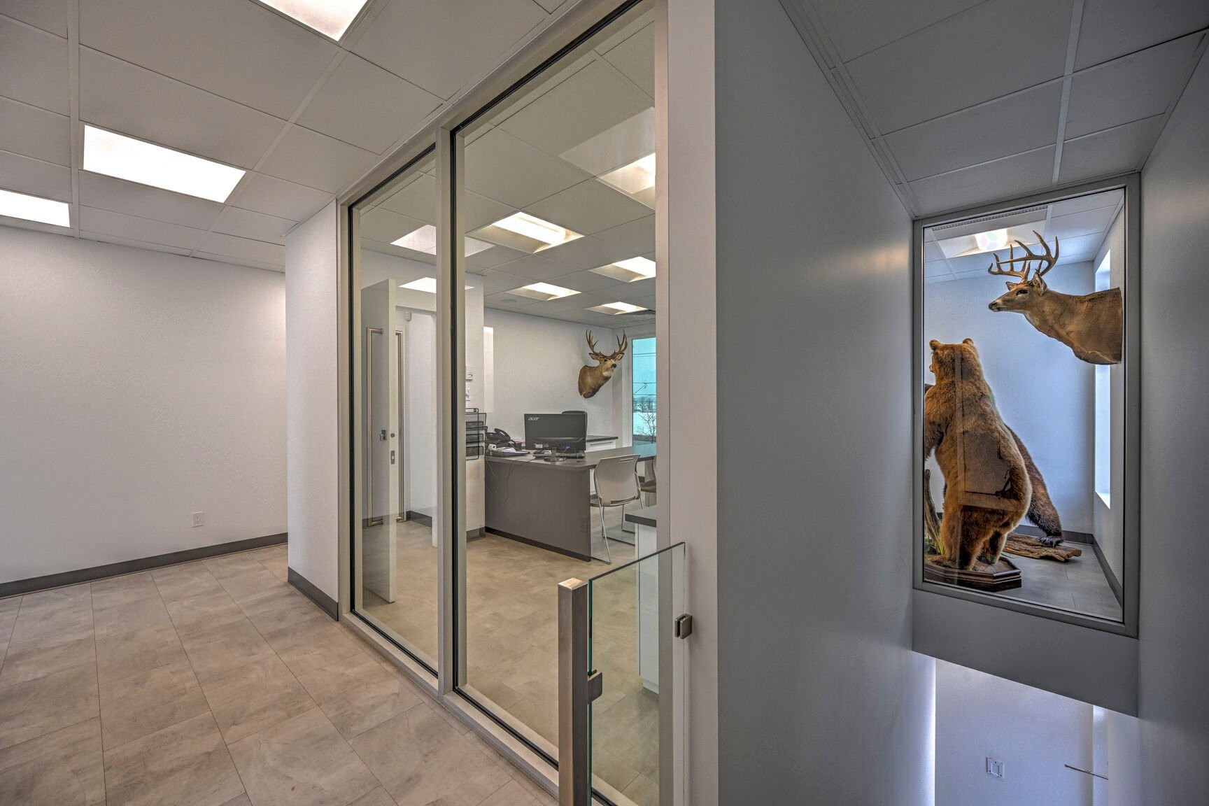 









15631


Ch. Charles

,
Mirabel,




QC
J7J0V5

