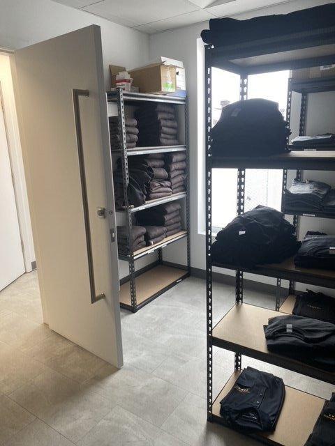 









15631


Ch. Charles

,
Mirabel,




QC
J7J0V5

