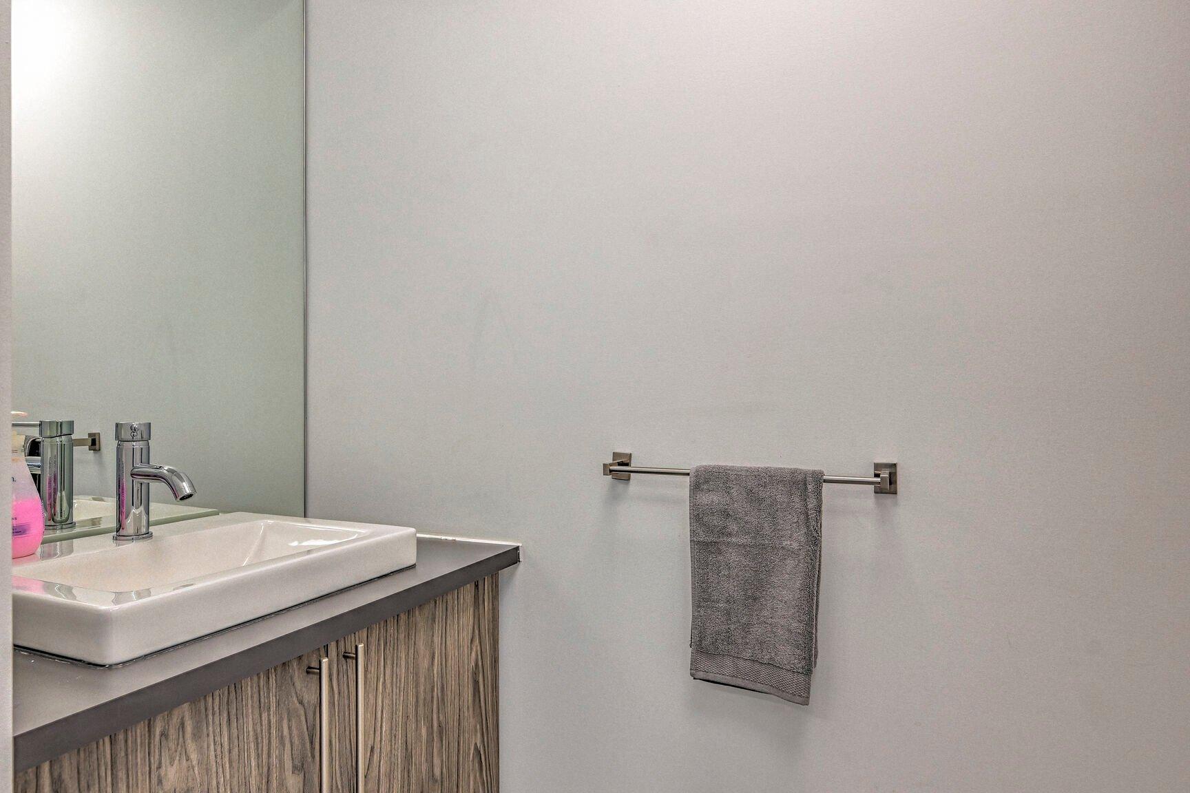 









15631


Ch. Charles

,
Mirabel,




QC
J7J0V5

