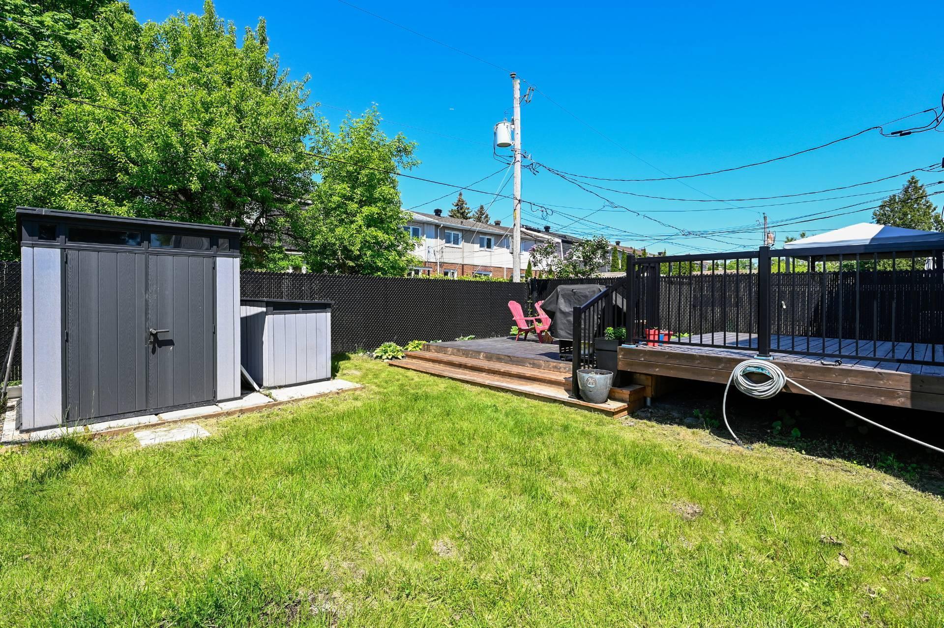 









1755


Rue Plante

,
Brossard,




QC
J4W1K8

