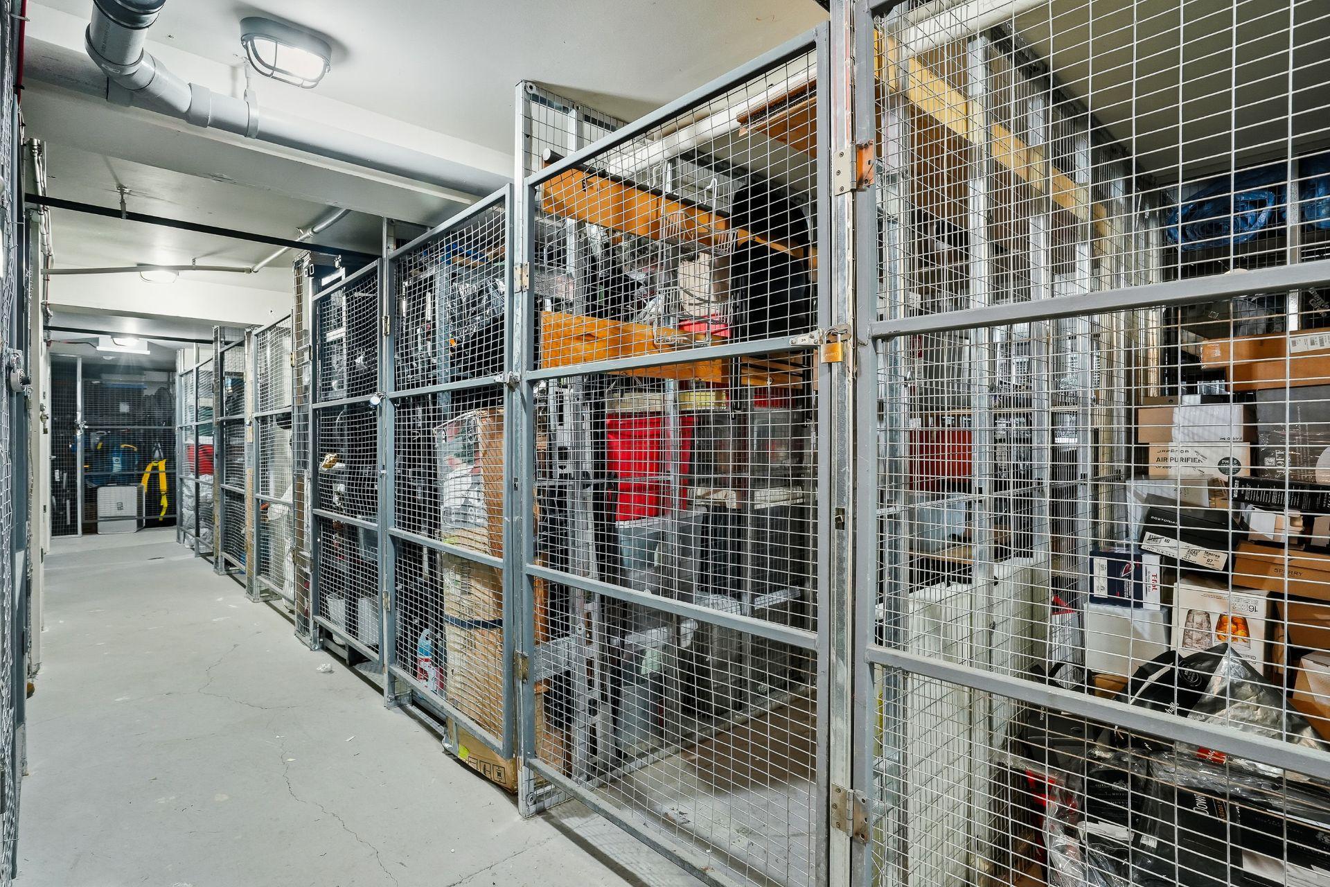 









232


Rue Principale

, 100,
Granby,




QC
J2G2V8

