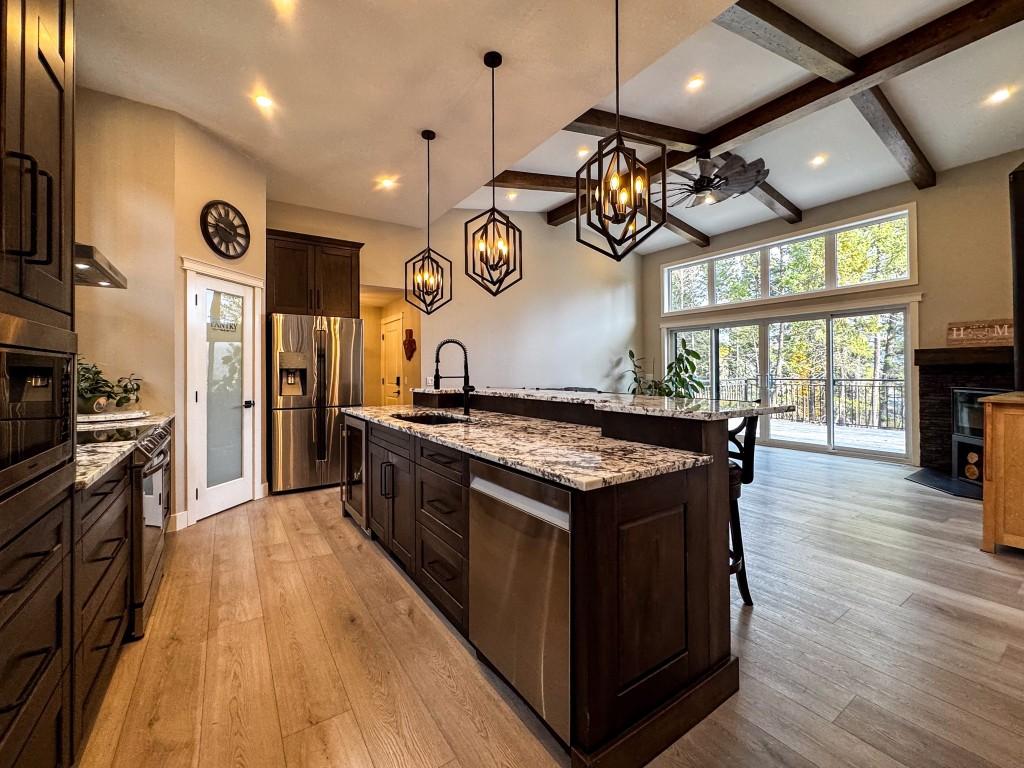 









9905


Osprey Landing

Drive,
Wardner,




BC
V0B 2J0

