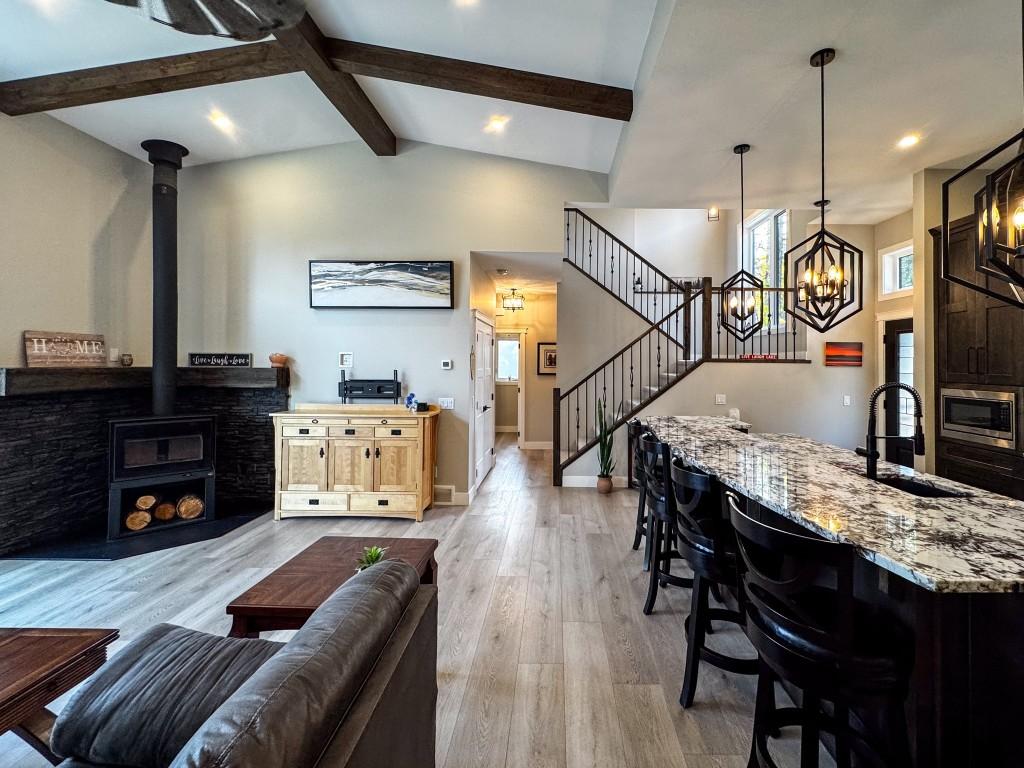 









9905


Osprey Landing

Drive,
Wardner,




BC
V0B 2J0

