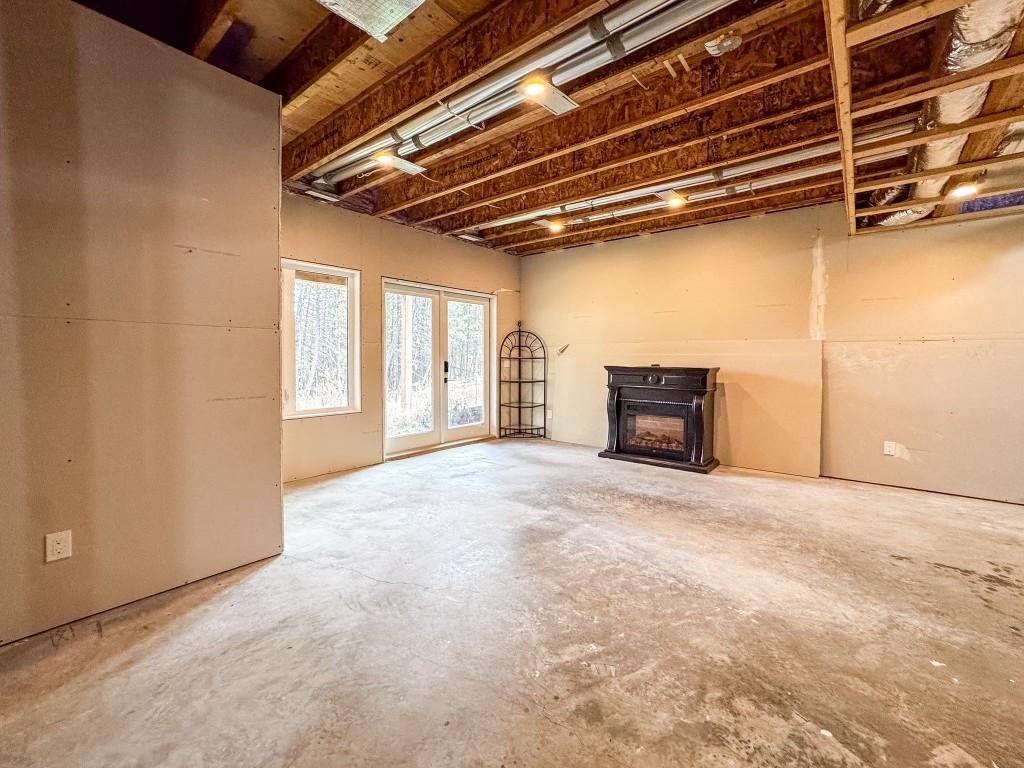 









9905


Osprey Landing

Drive,
Wardner,




BC
V0B 2J0

