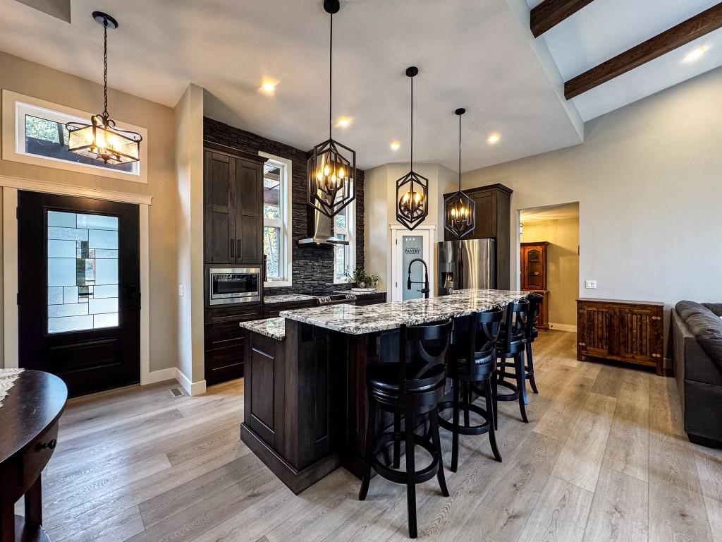 









9905


Osprey Landing

Drive,
Wardner,




BC
V0B 2J0

