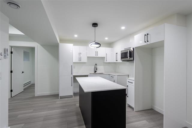 









445


Centennial

ST,
Winnipeg,




MB
R3N 1P8

