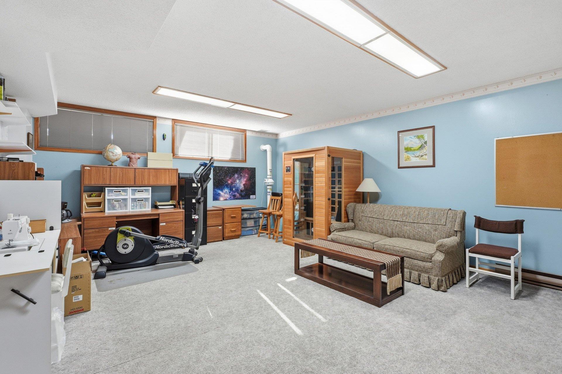 









84


Rue de Salernes

,
Gatineau (Gatineau),




QC
J8T7M7

