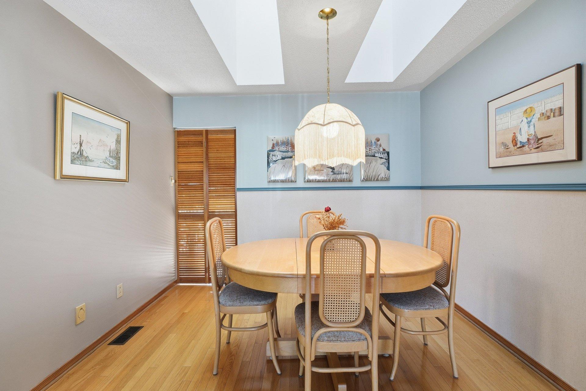 









84


Rue de Salernes

,
Gatineau (Gatineau),




QC
J8T7M7

