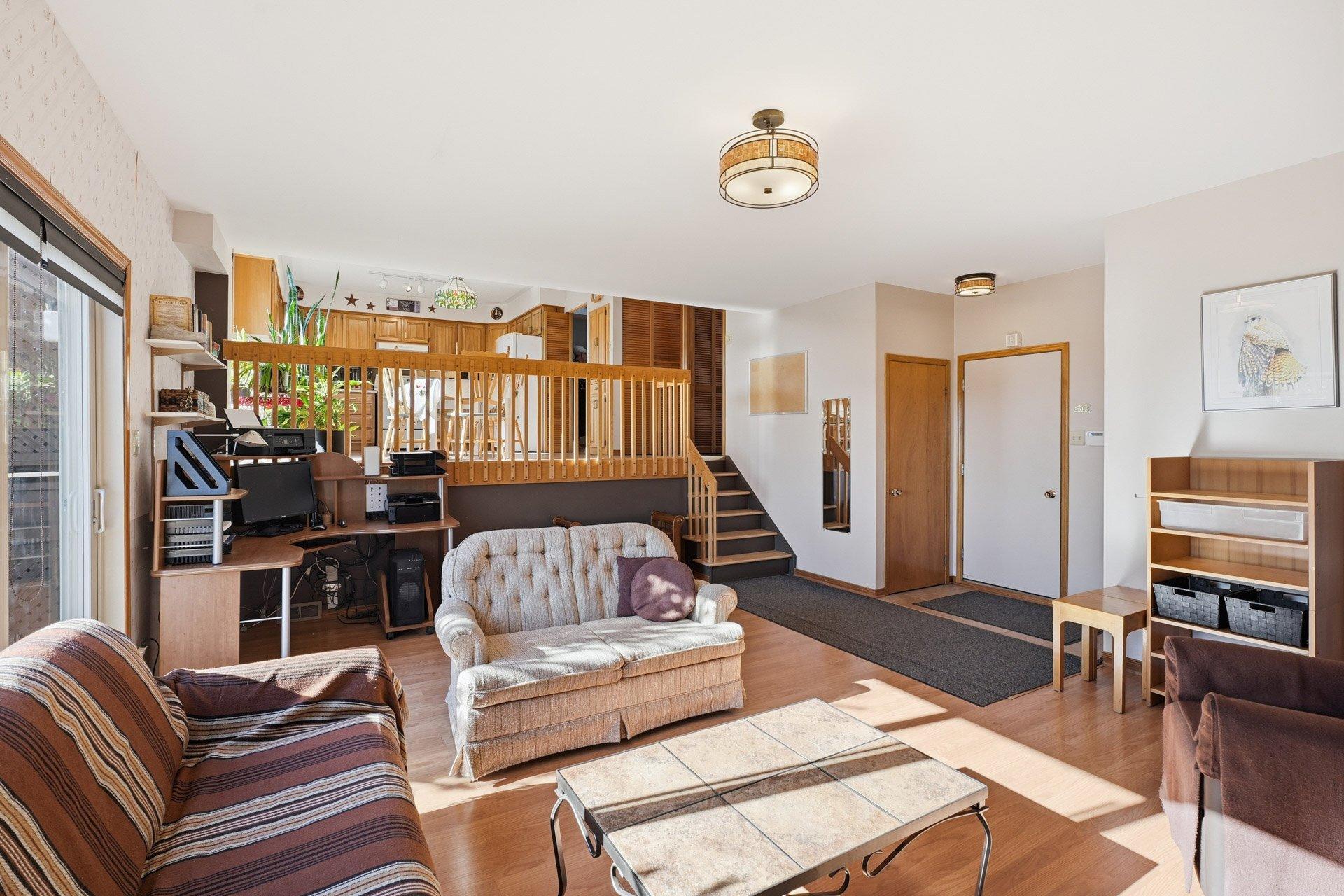 









84


Rue de Salernes

,
Gatineau (Gatineau),




QC
J8T7M7

