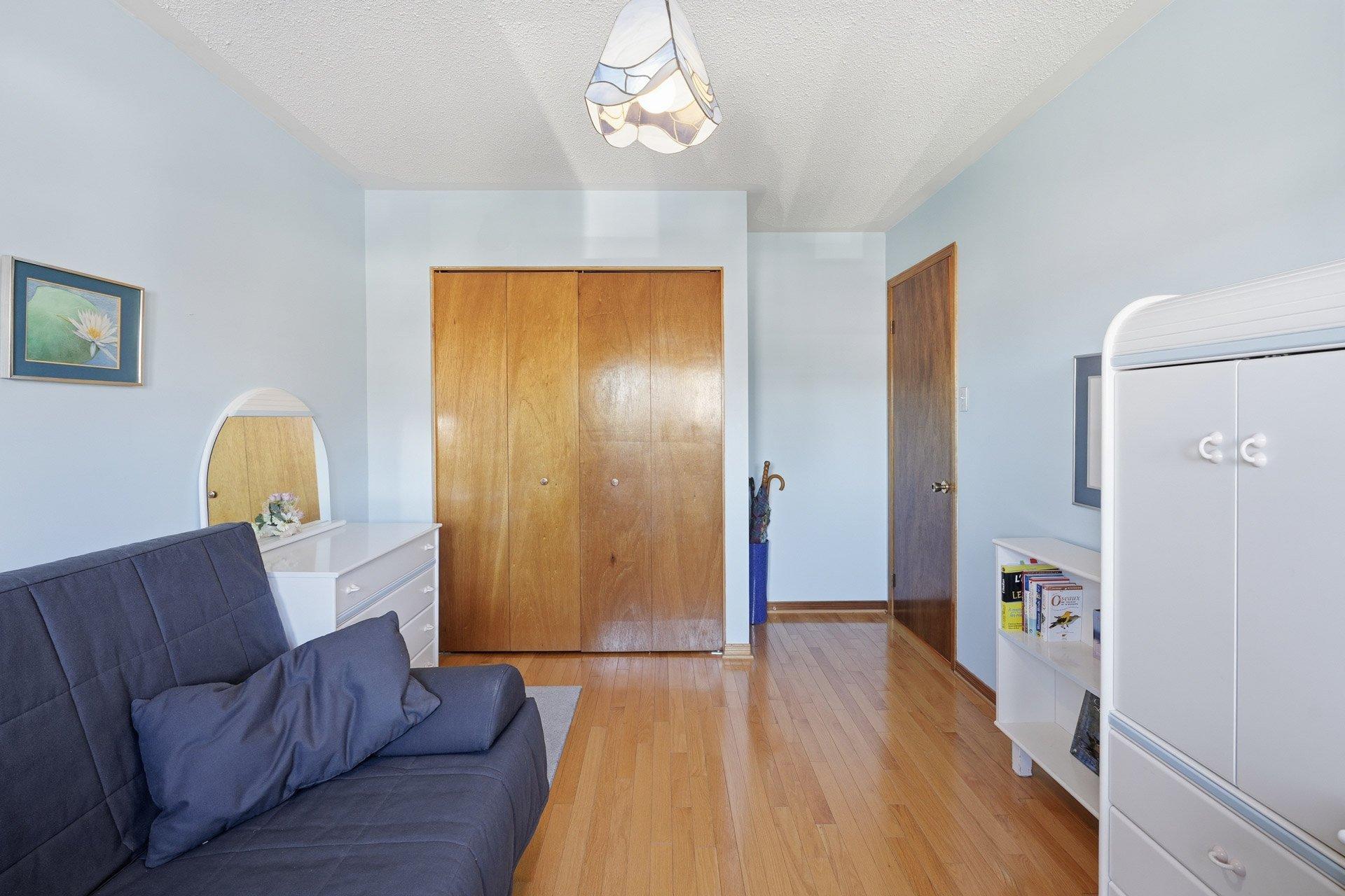 









84


Rue de Salernes

,
Gatineau (Gatineau),




QC
J8T7M7

