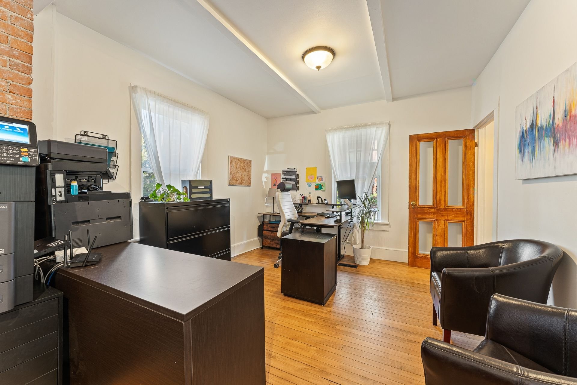 









964

 - 966


Rue du Sud

,
Cowansville,




QC
J2K2Y3

