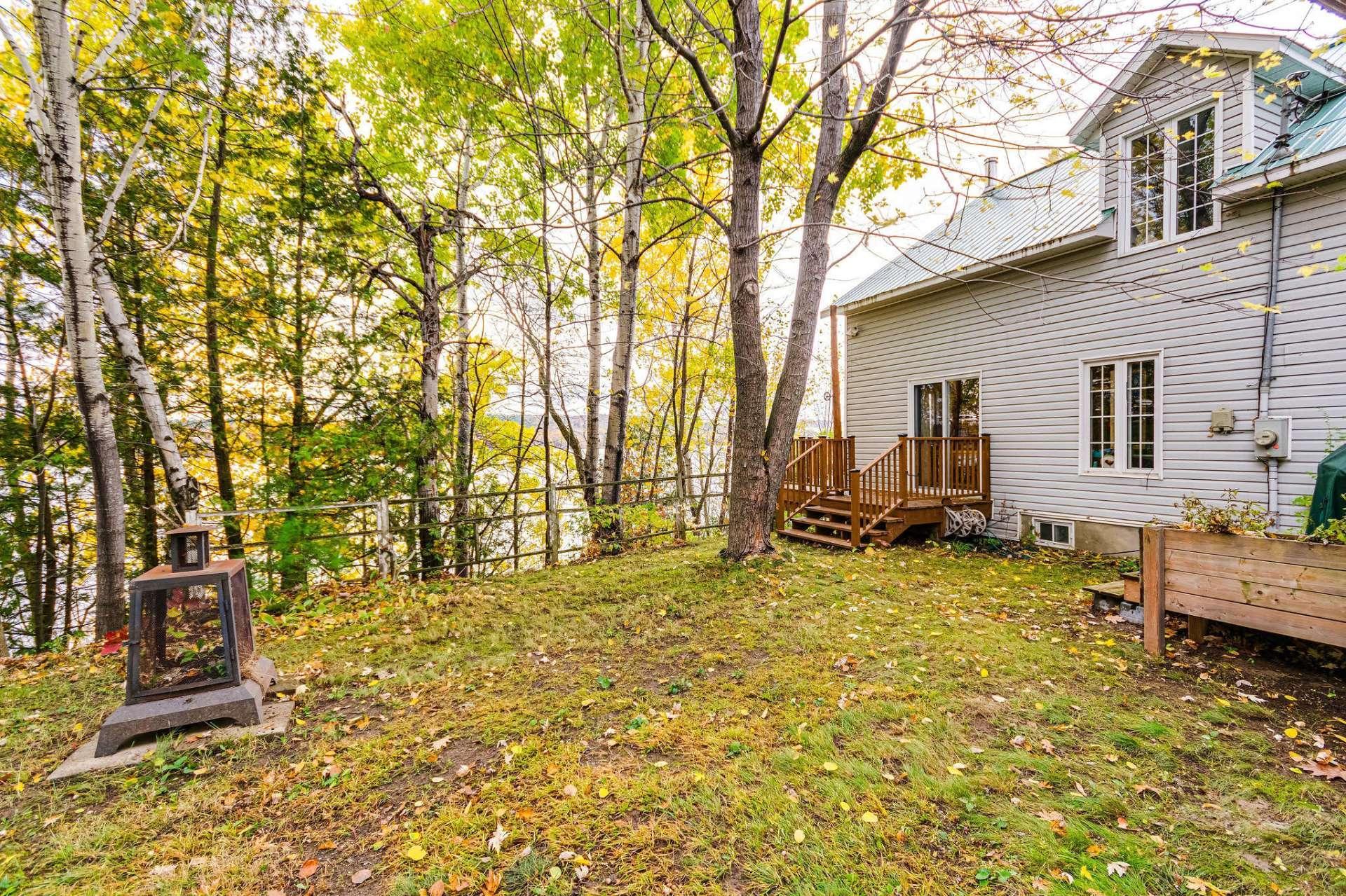 









1804


Ch. de la Grande-Presqu'île

,
Plaisance,




QC
J0V1S0

