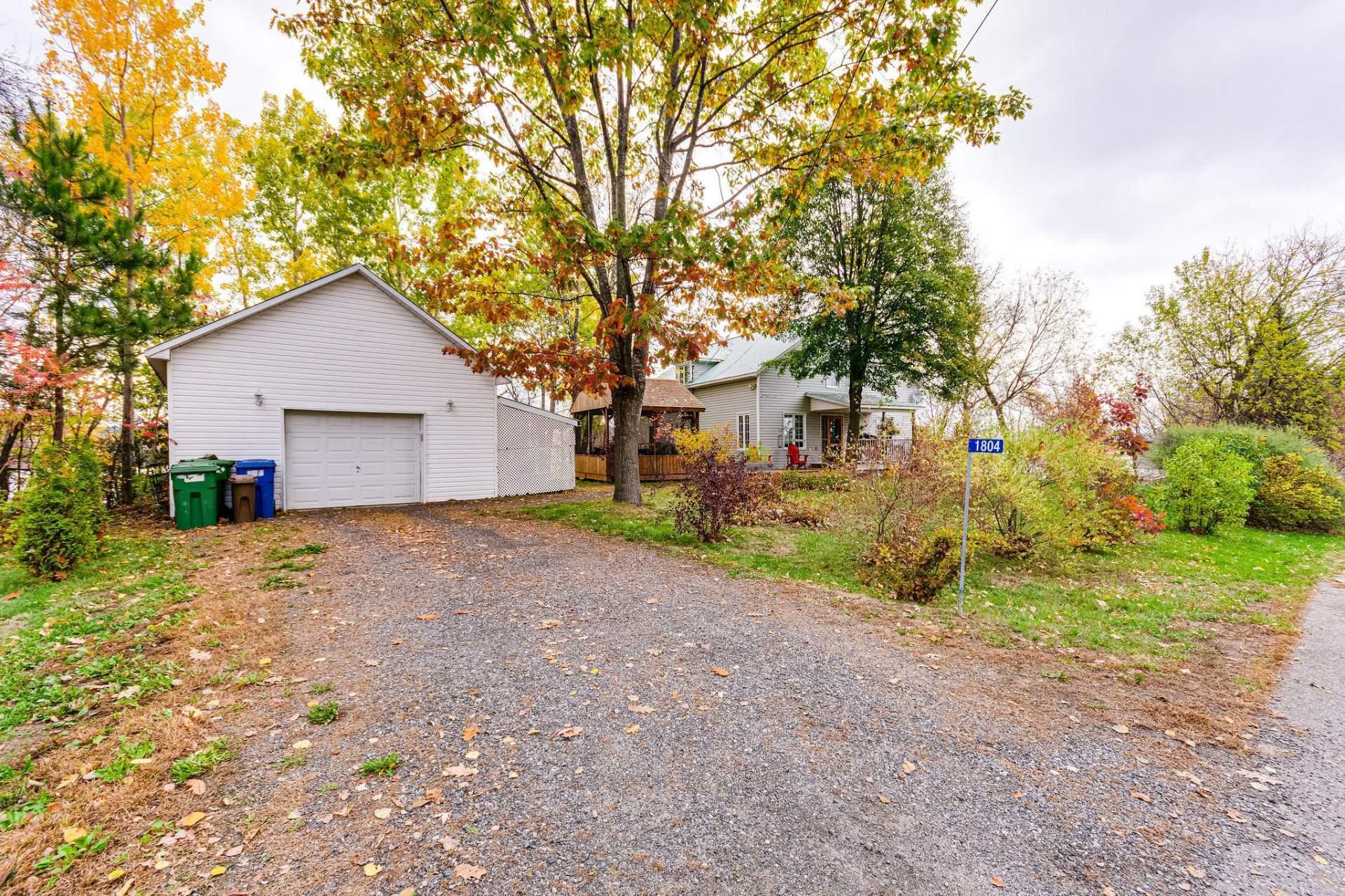 









1804


Ch. de la Grande-Presqu'île

,
Plaisance,




QC
J0V1S0

