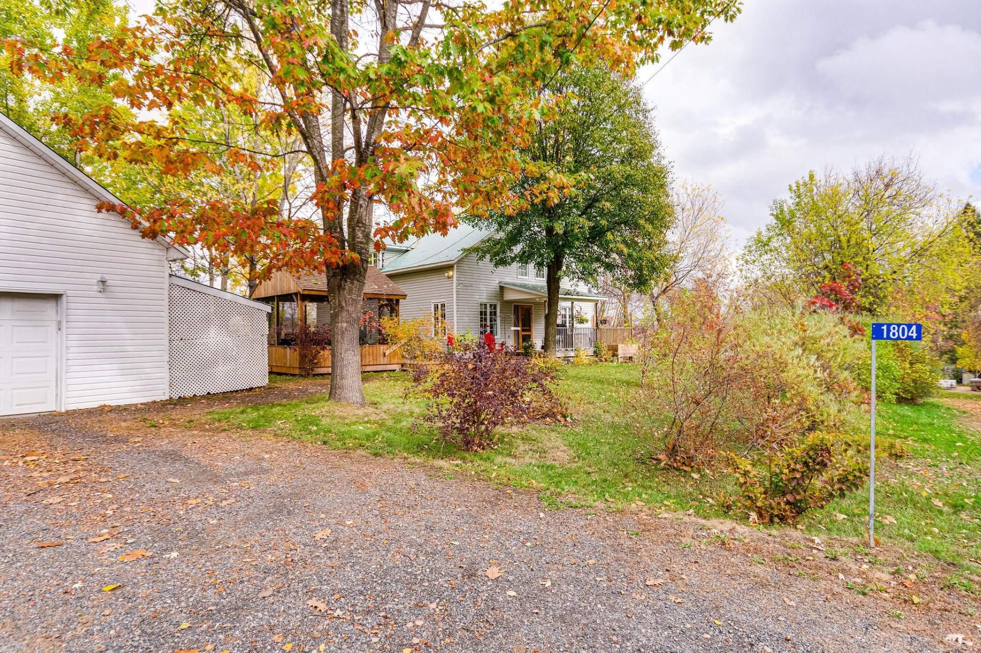 









1804


Ch. de la Grande-Presqu'île

,
Plaisance,




QC
J0V1S0

