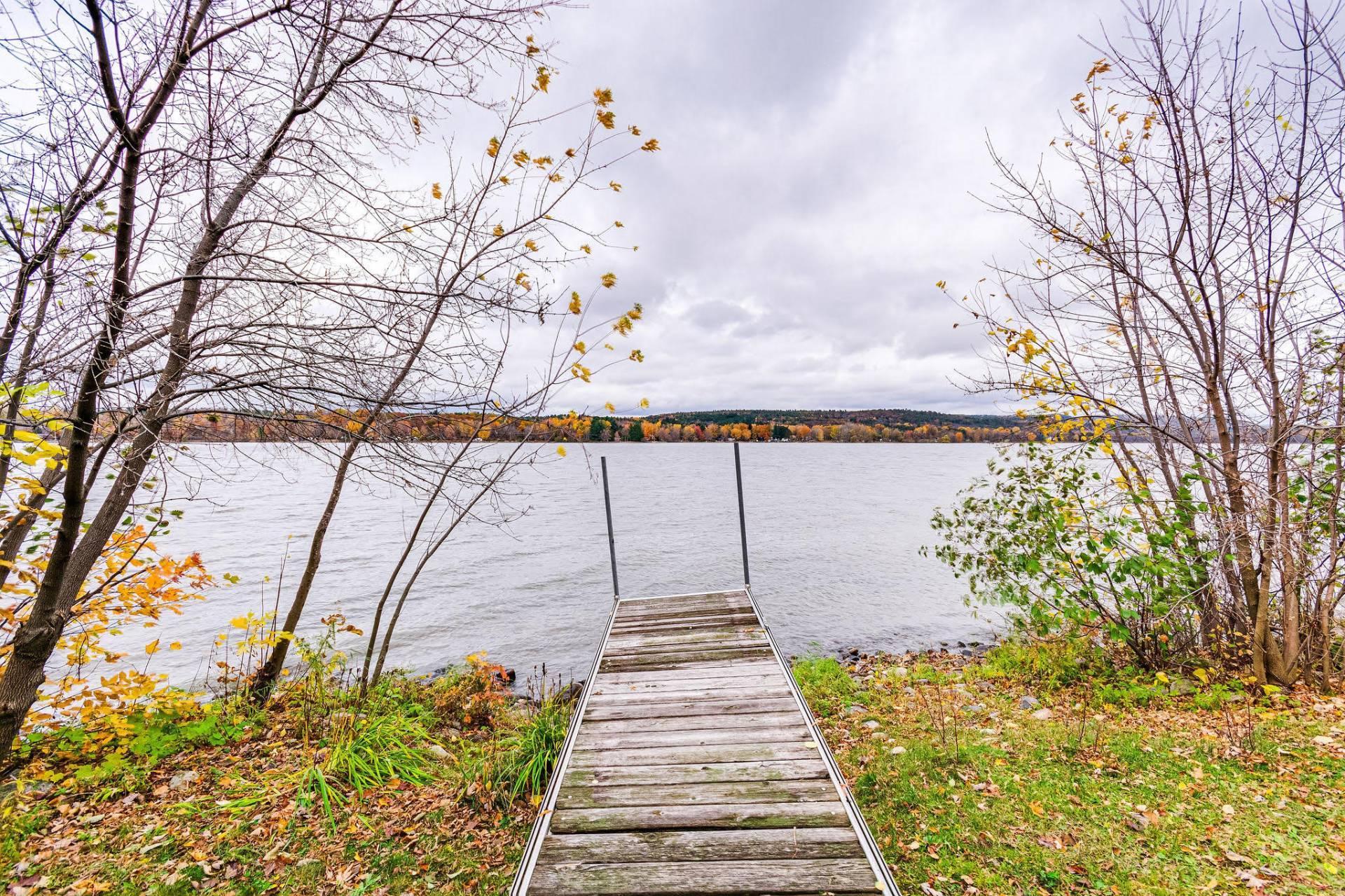 









1804


Ch. de la Grande-Presqu'île

,
Plaisance,




QC
J0V1S0

