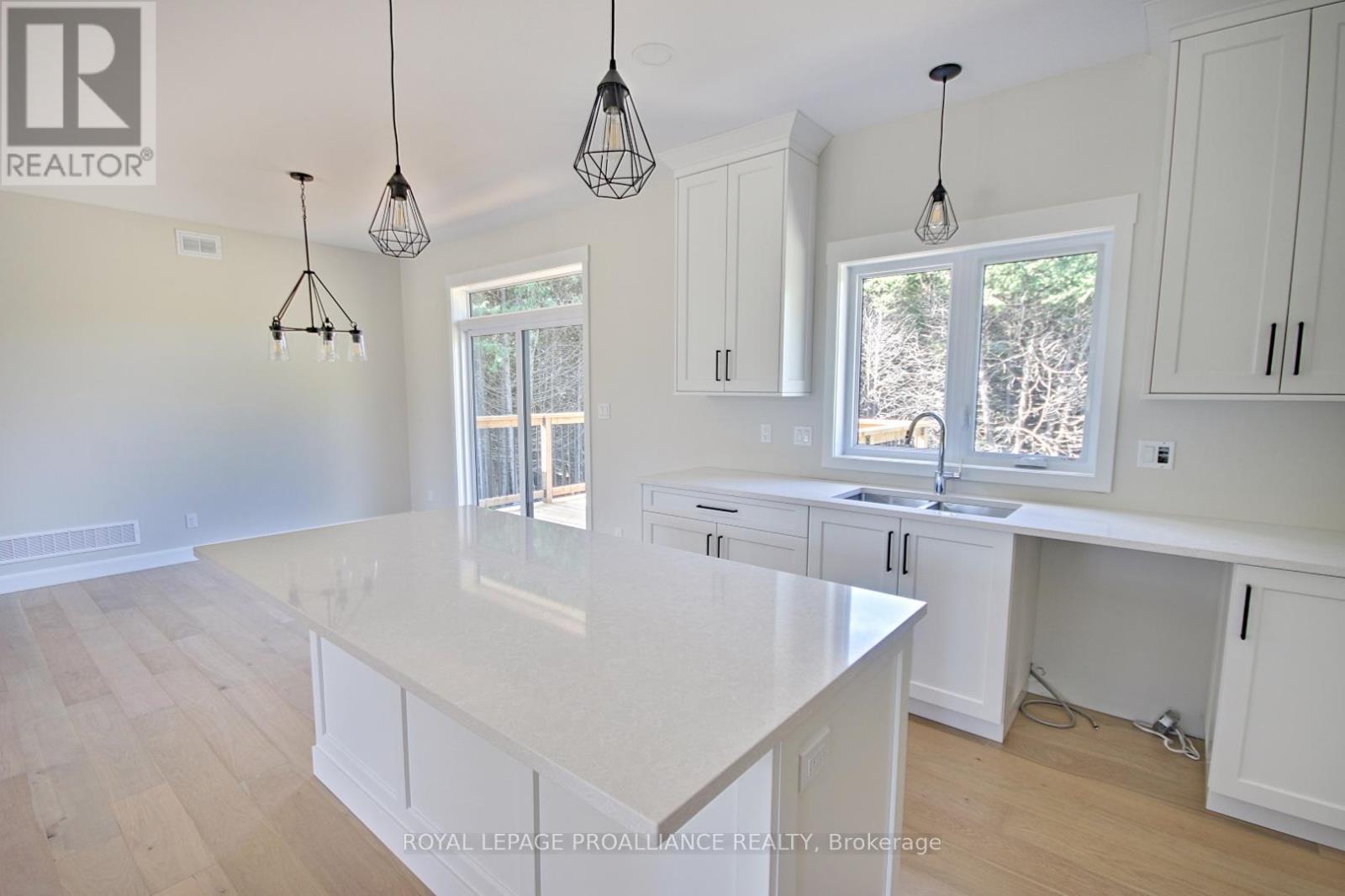 












0 SQUIRE ROAD

,
Stirling-Rawdon (Rawdon Ward),




Ontario
K0K3C0

