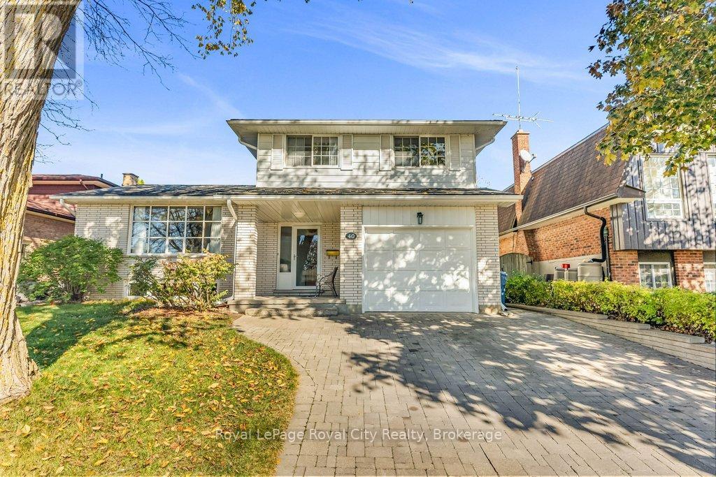 












40 KEATS CRESCENT

,
Guelph (Kortright West),




Ontario
N1G3B2

