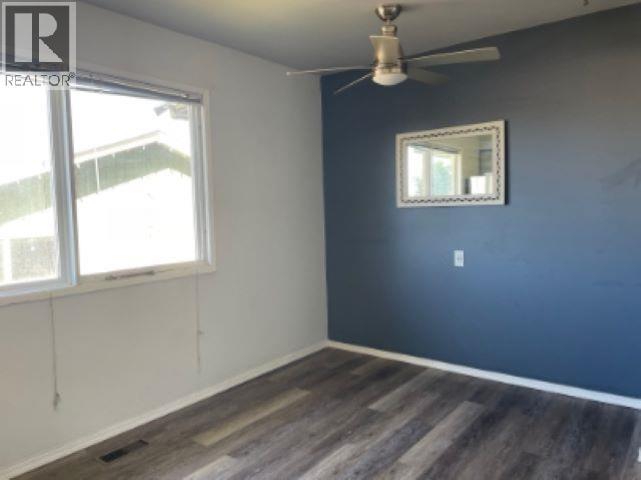 












33 5320 MOUNTAINVIEW DRIVE

,
Fort Nelson,




British Columbia
V0C1R0

