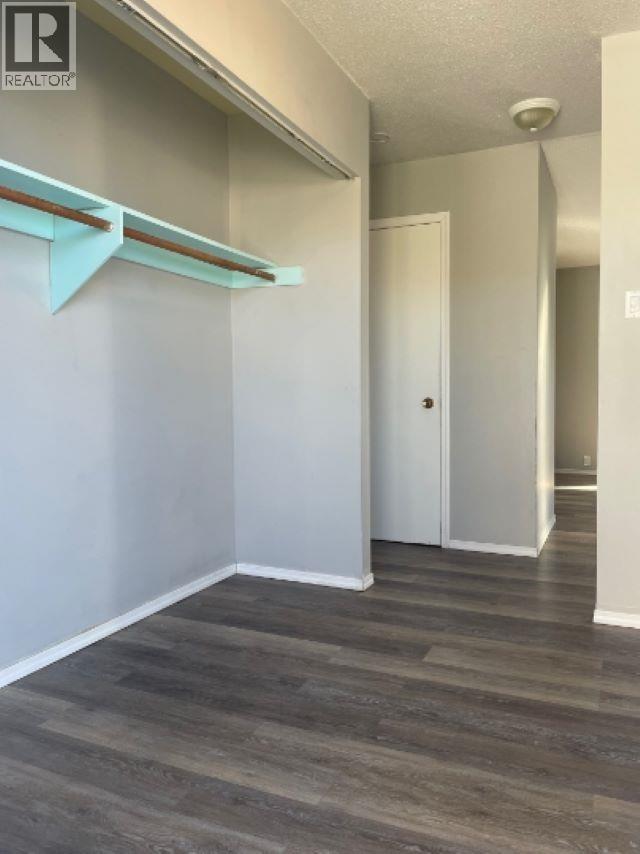 












33 5320 MOUNTAINVIEW DRIVE

,
Fort Nelson,




British Columbia
V0C1R0

