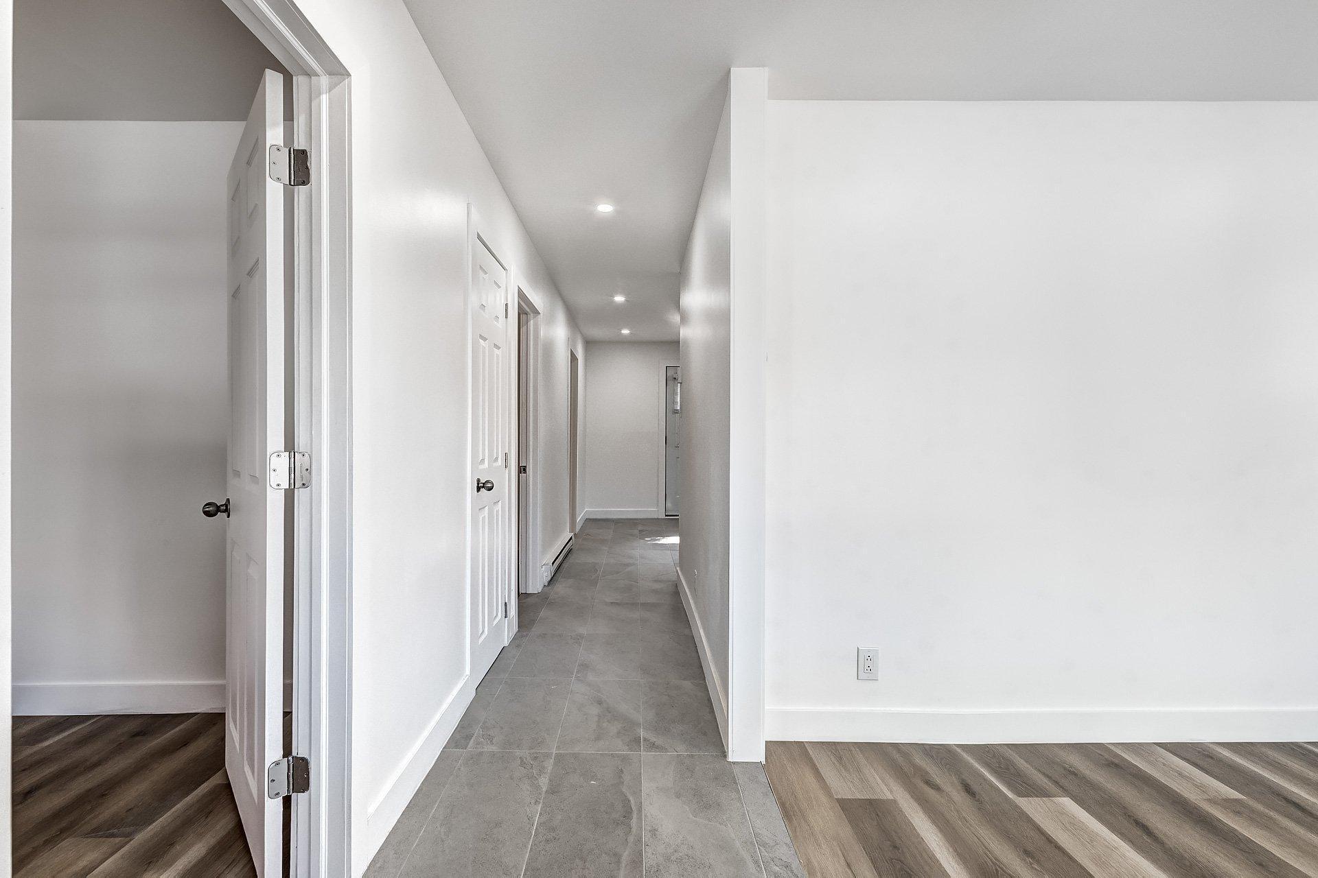 









44


Rue Brodeur

,
Longueuil (Le Vieux-Longueuil),




QC
J4J2S1

