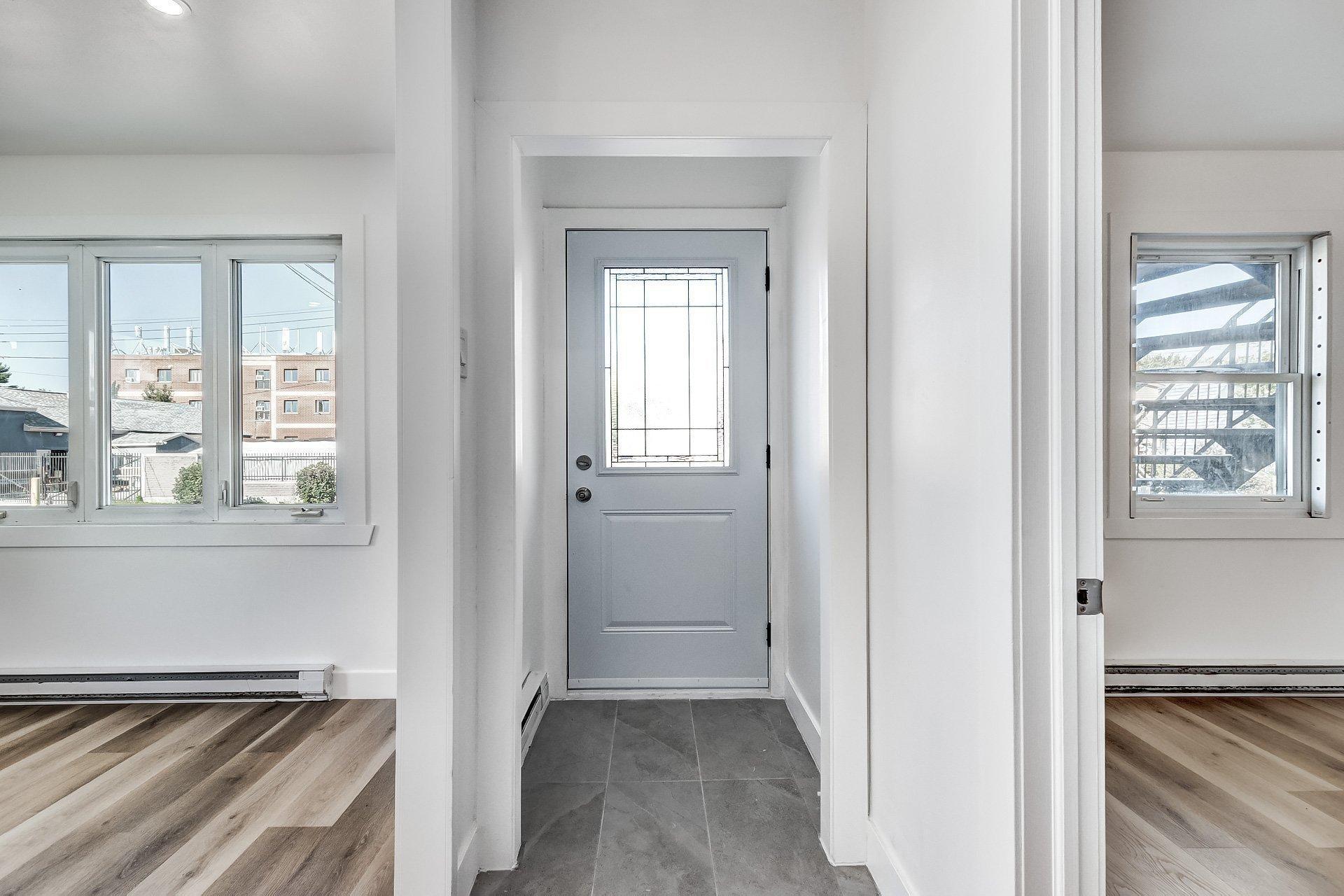 









44


Rue Brodeur

,
Longueuil (Le Vieux-Longueuil),




QC
J4J2S1

