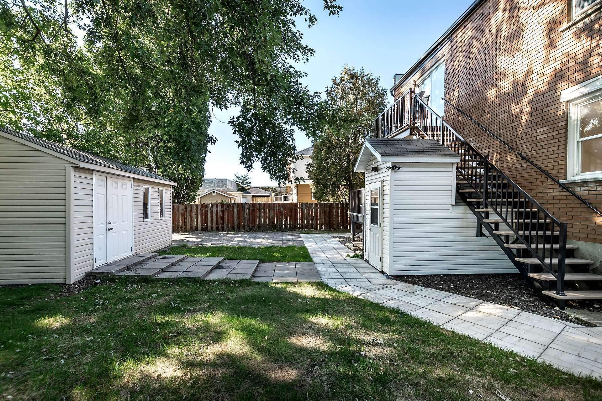 









44


Rue Brodeur

,
Longueuil (Le Vieux-Longueuil),




QC
J4J2S1

