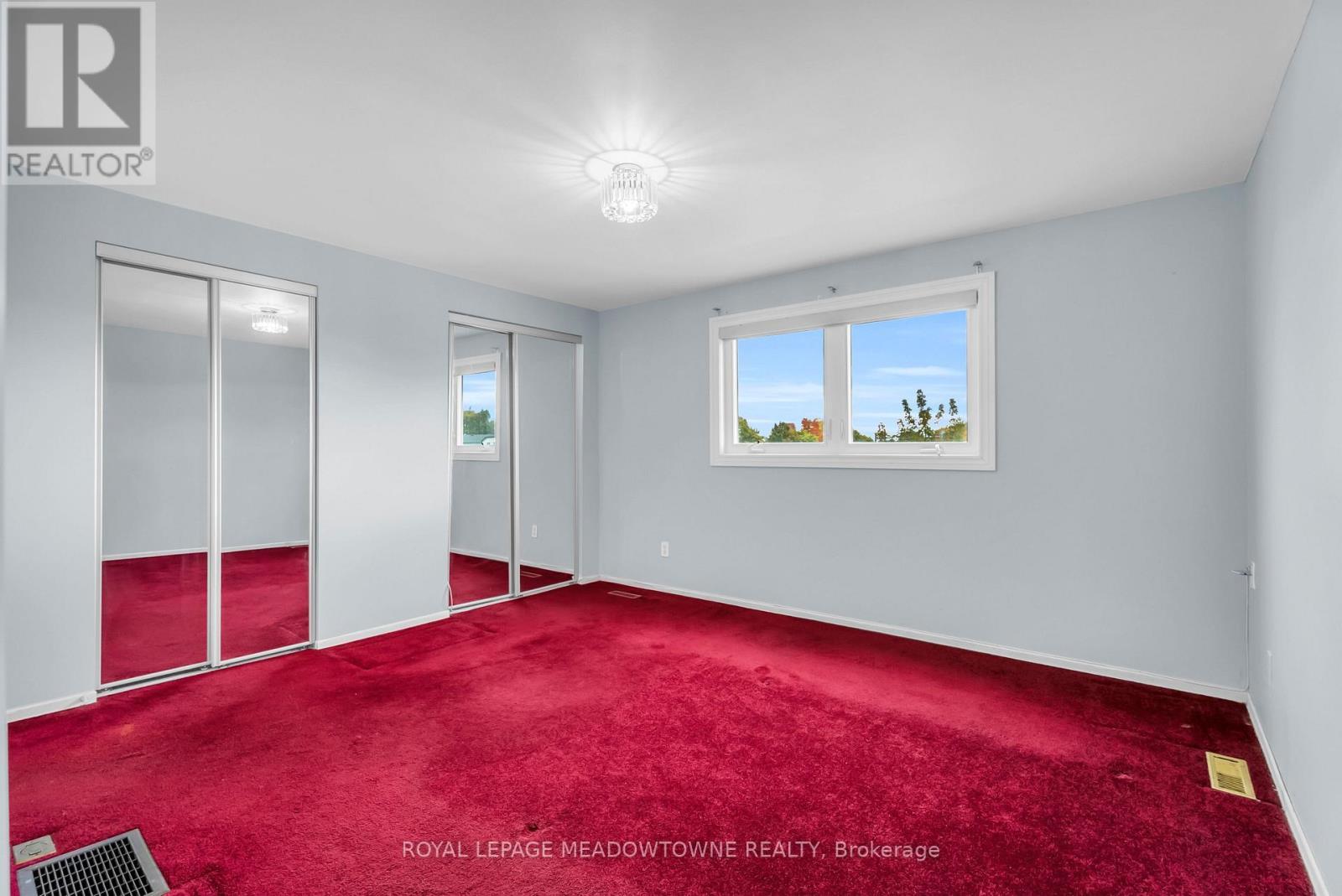 












7734 BENAVON ROAD

,
Mississauga,




Ontario
L4T3G3

