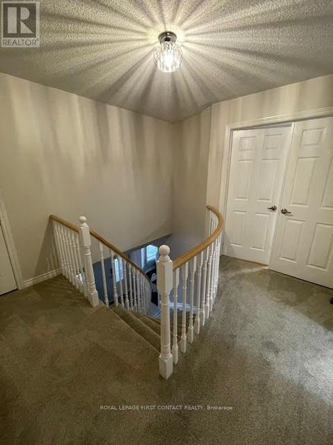 












26 KENWELL CRESCENT

,
Barrie,




Ontario
L4N0A4

