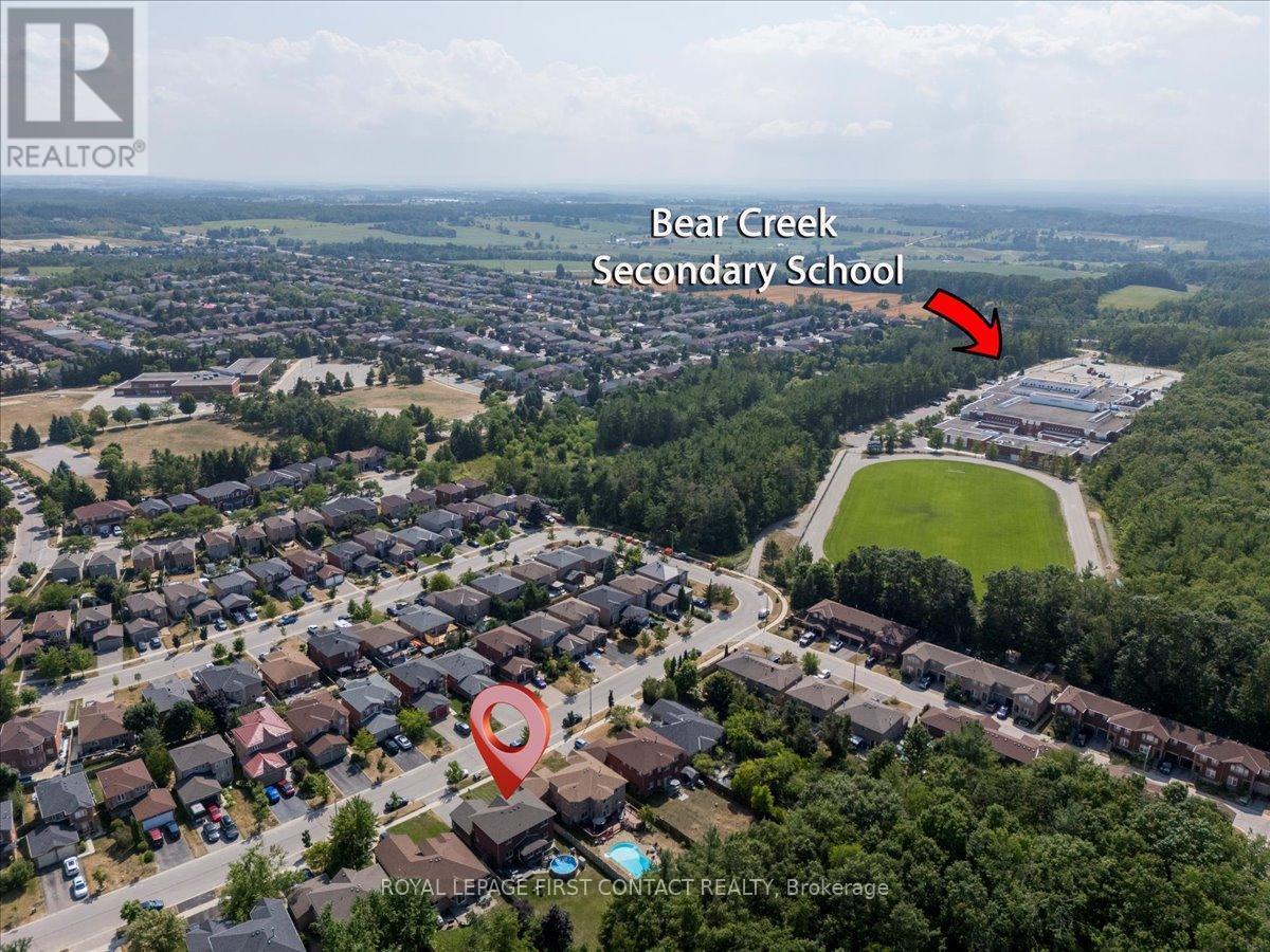 












26 KENWELL CRESCENT

,
Barrie,




Ontario
L4N0A4

